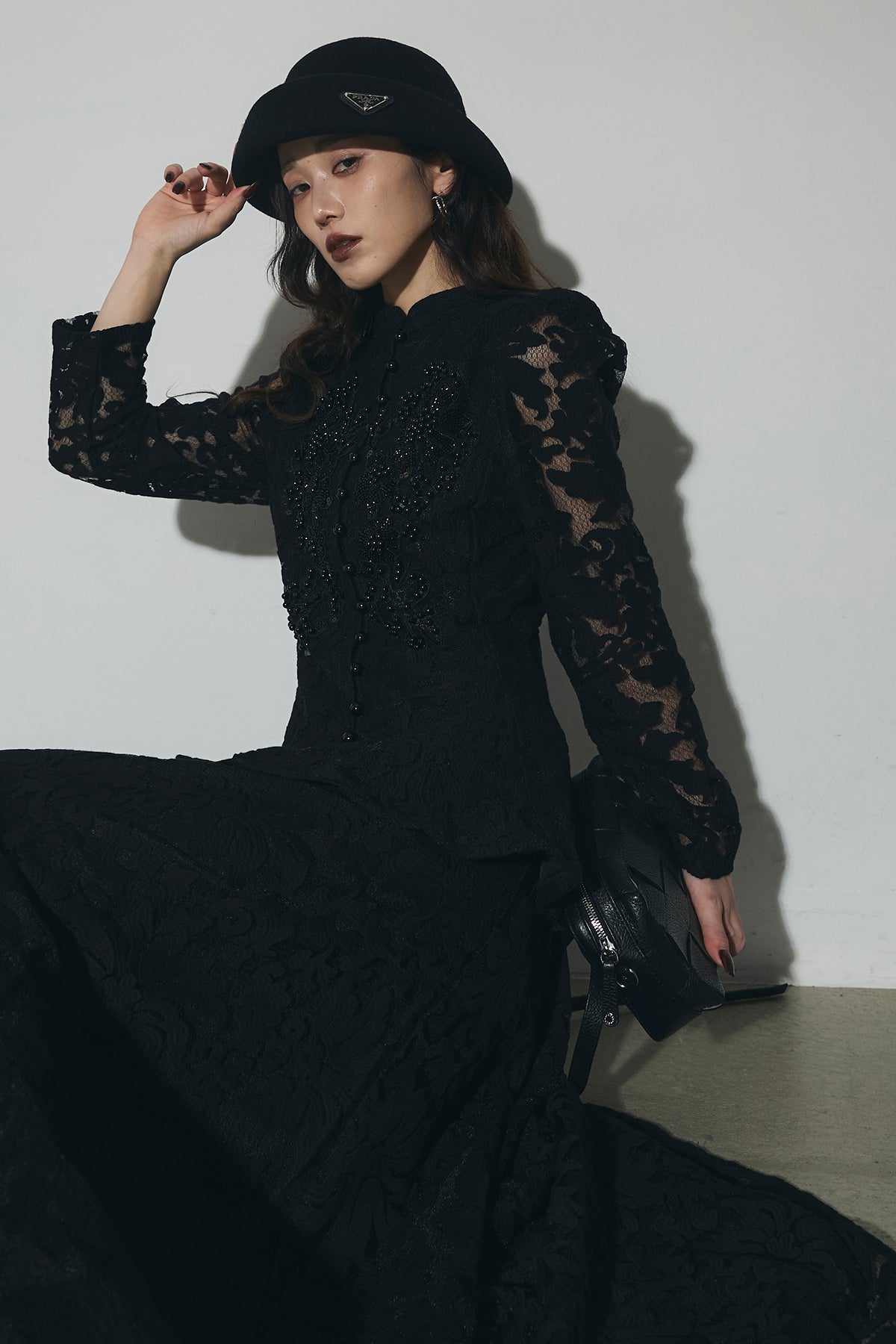 【ANDREA&Co.】ビジューレースペプラムブラウス＆レースフレアスカート ビジューレースペプラムブラウス＆レースフレアスカート – ANDREA&Co.