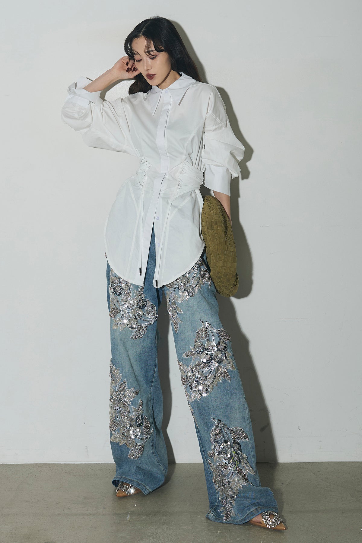 【mikiko】ANDREA&CO. デニムビジュー刺繍パンツ タグ付き 01_dce41ebd-4c7c-4422-a74b-
