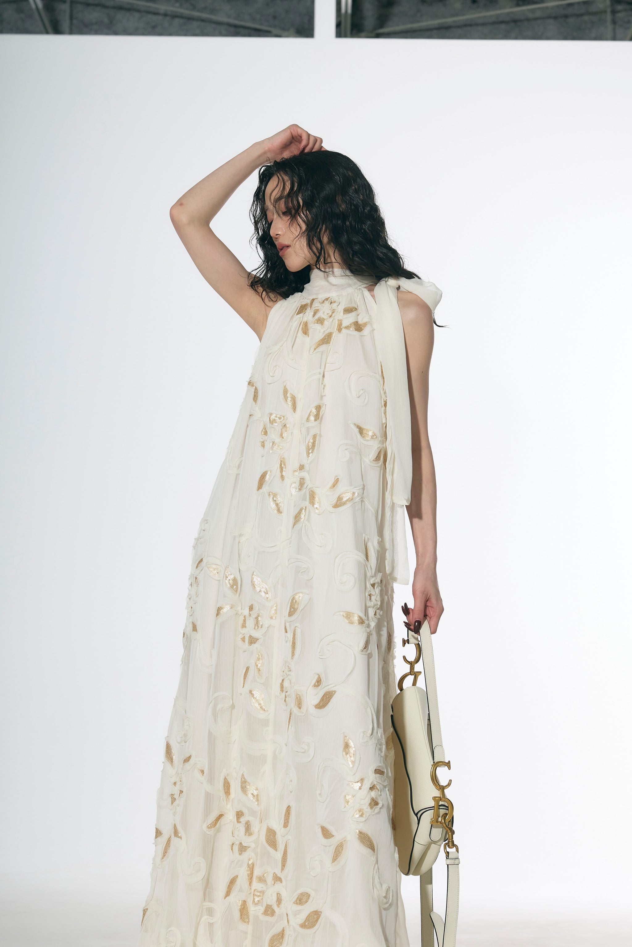 ANDREA & Co. エンブロイダリー シアーホルターワンピース エンブロイダリーシアーホルターワンピース – ANDREA&Co.