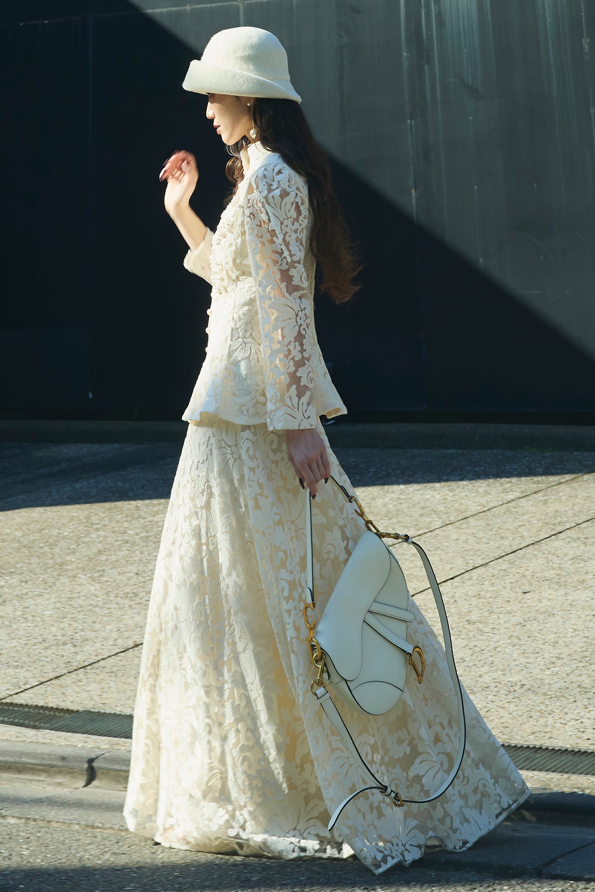 【ANDREA&Co.】ビジューレースペプラムブラウス＆レースフレアスカート ビジューレースペプラムブラウス＆レースフレアスカート – ANDREA&Co.