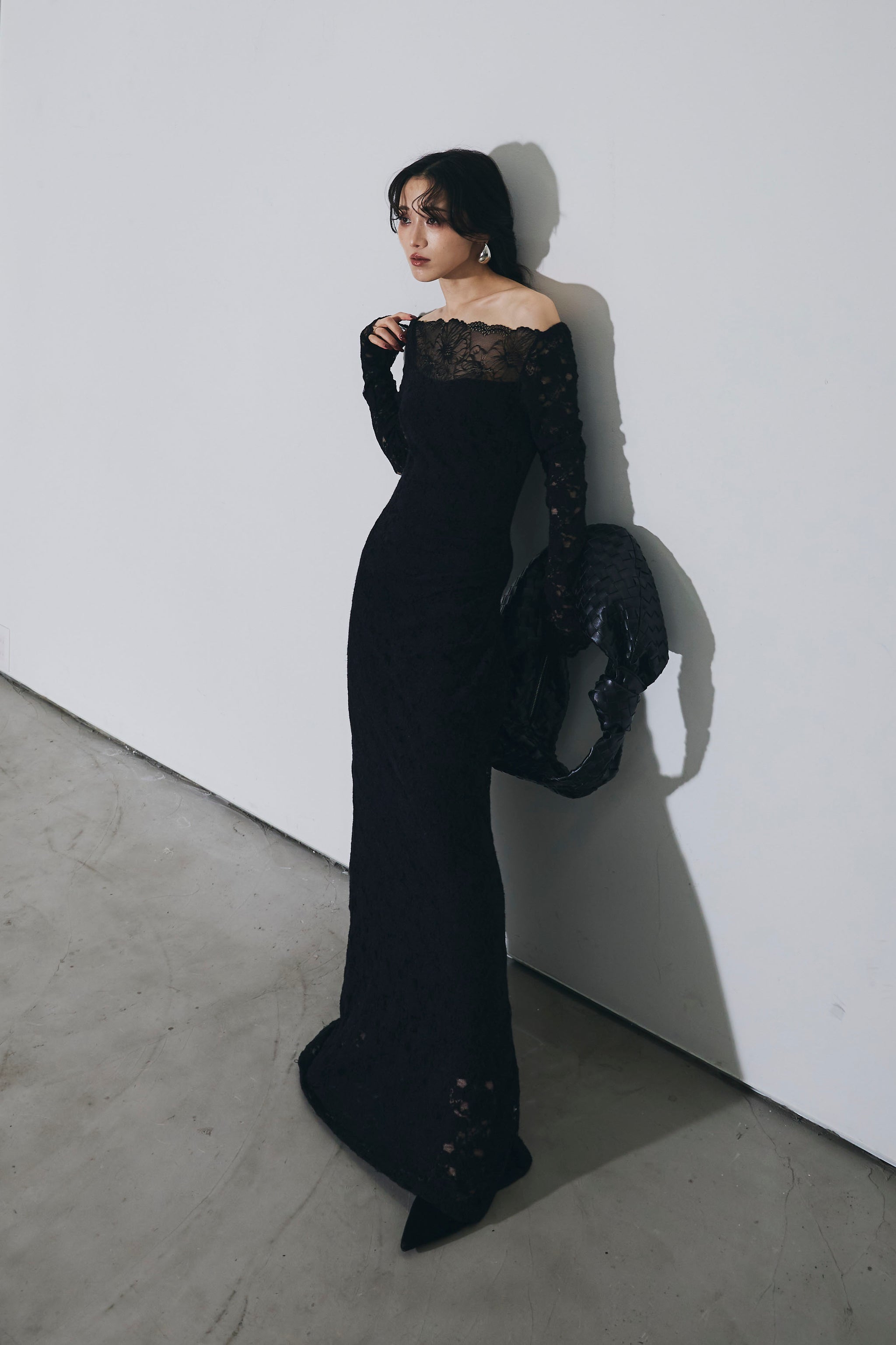 新品 ANDREA&Co. レース オフショル ワンピース ドレス ロング 黒 オフショルボタニカルレースワンピース – ANDREA&Co.