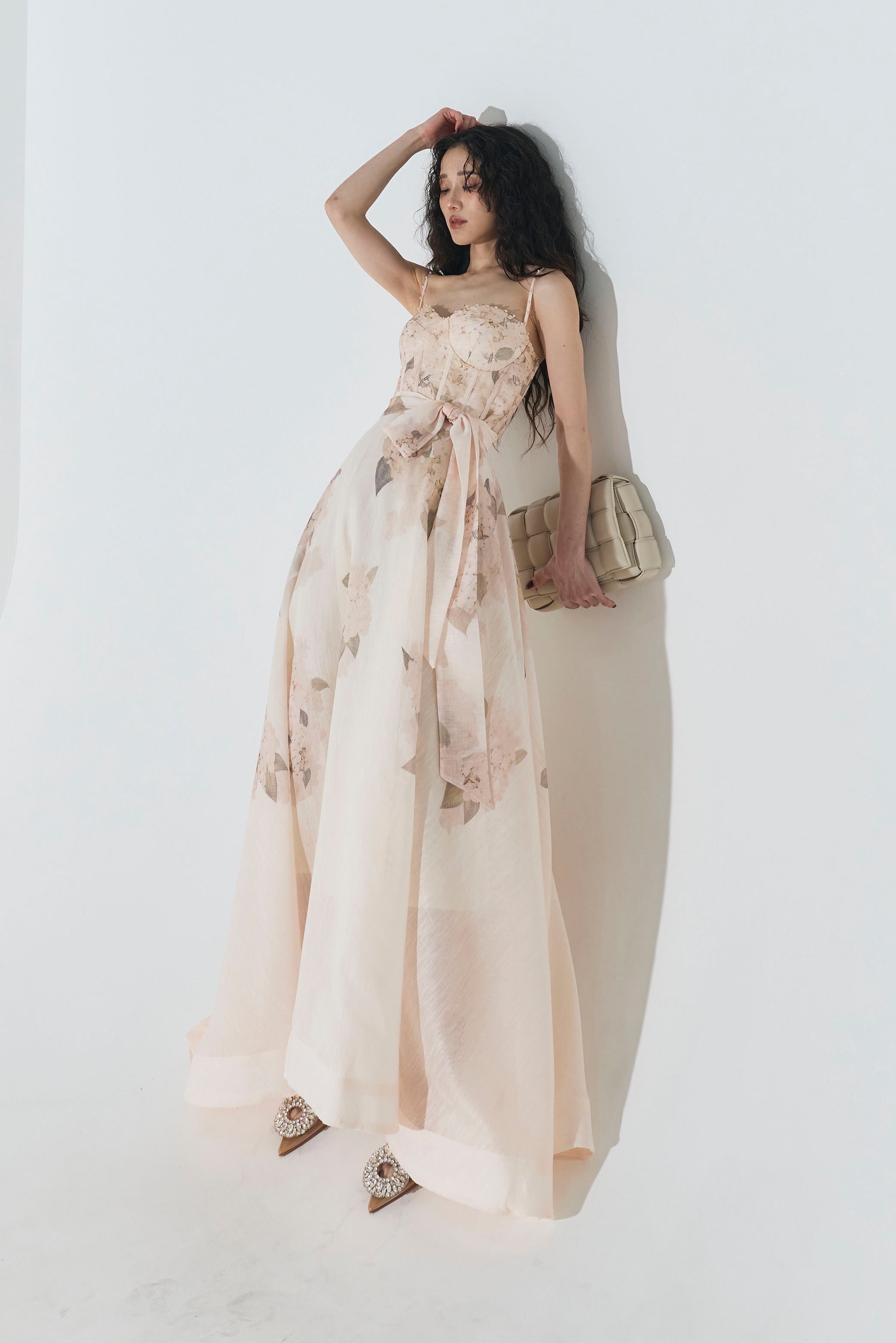 シアーフラワーリボンキャミワンピース – ANDREA&Co.
