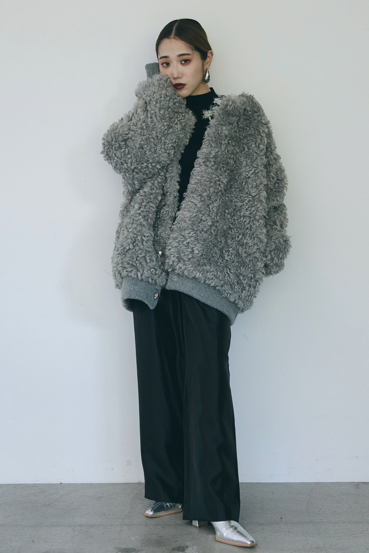 Andrea&co. YOSEATSUME FUR JACKET べージュ Andrea&co. YOSEATSUME FUR JACKET べージュ ANDREA & Co