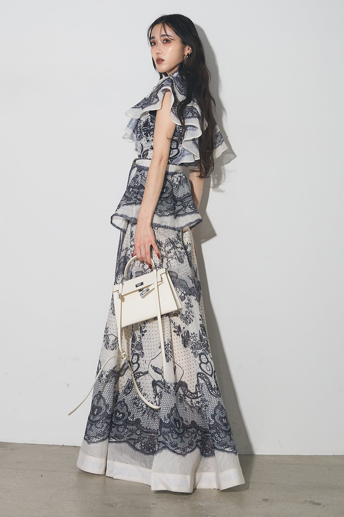 beautiful people 2022ss 34レース フレアスカート skinholicさんコラボ》フラワーコードレースフレアスカート