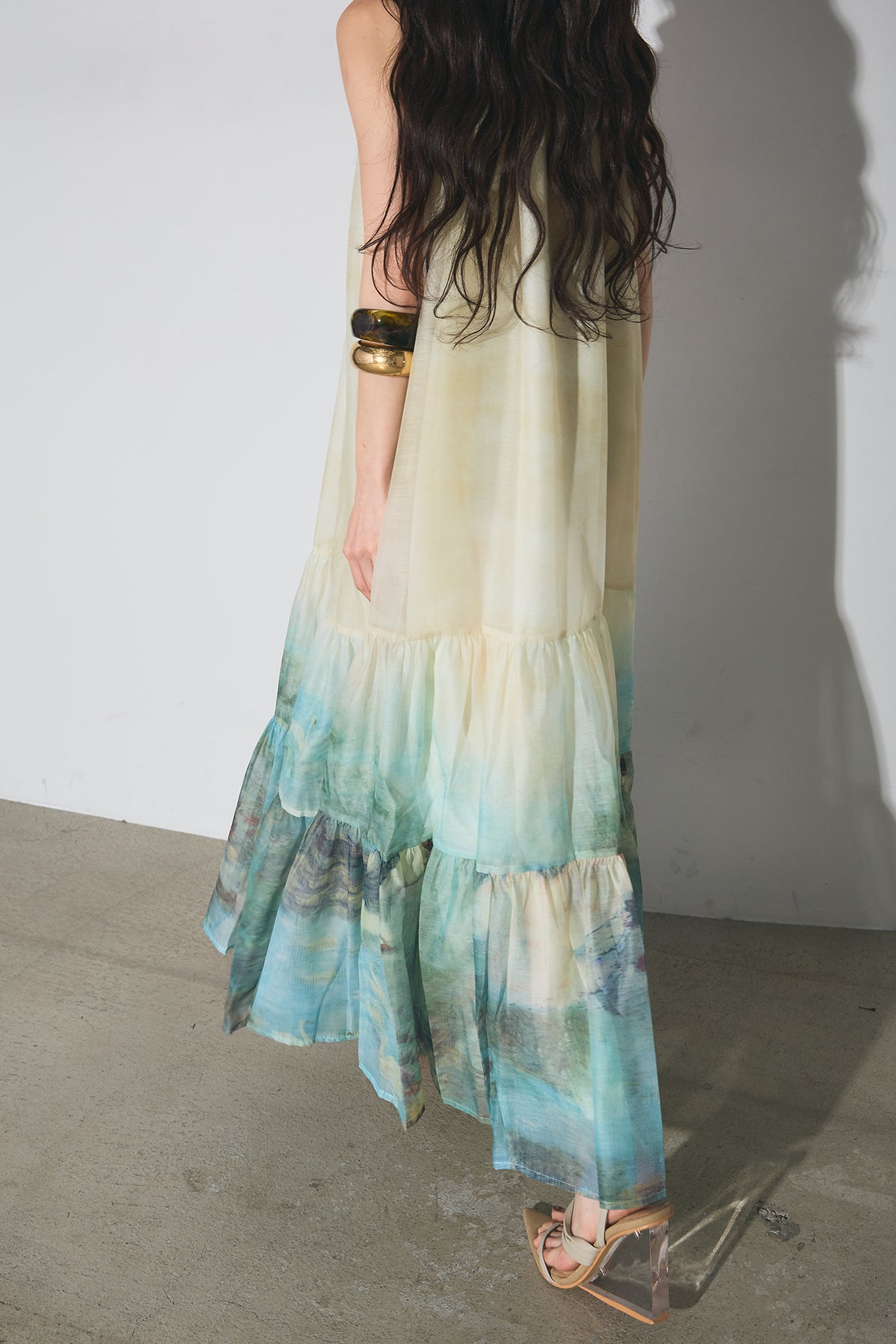 andrea&co 水彩柄ワンピース AUBREY】水彩アートティアードワンピース – ANDREA&Co.