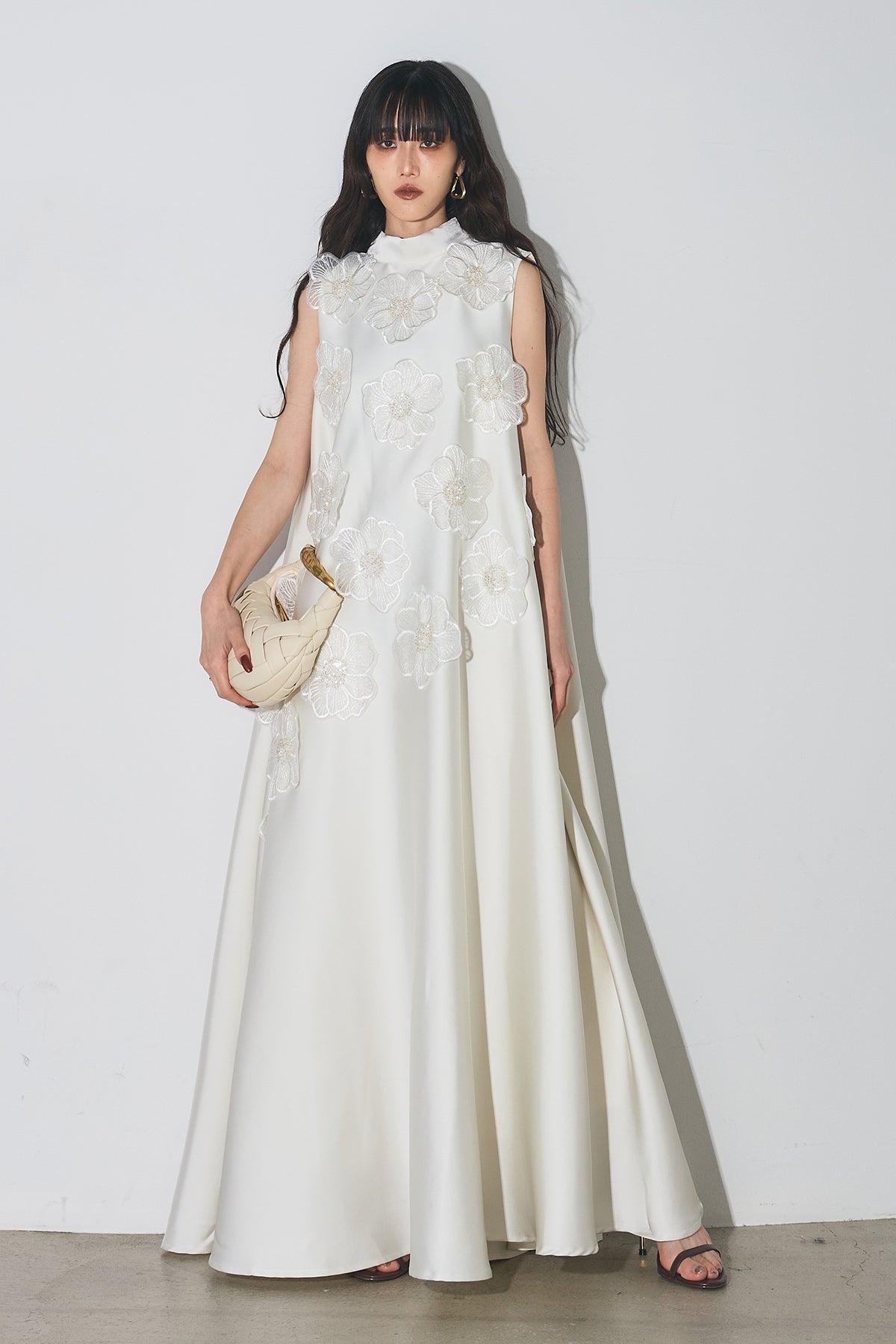 【ZIMMERMANN】ナチュラリネンとシルクのコルセットドレス 純白な花嫁」コルセットドレス