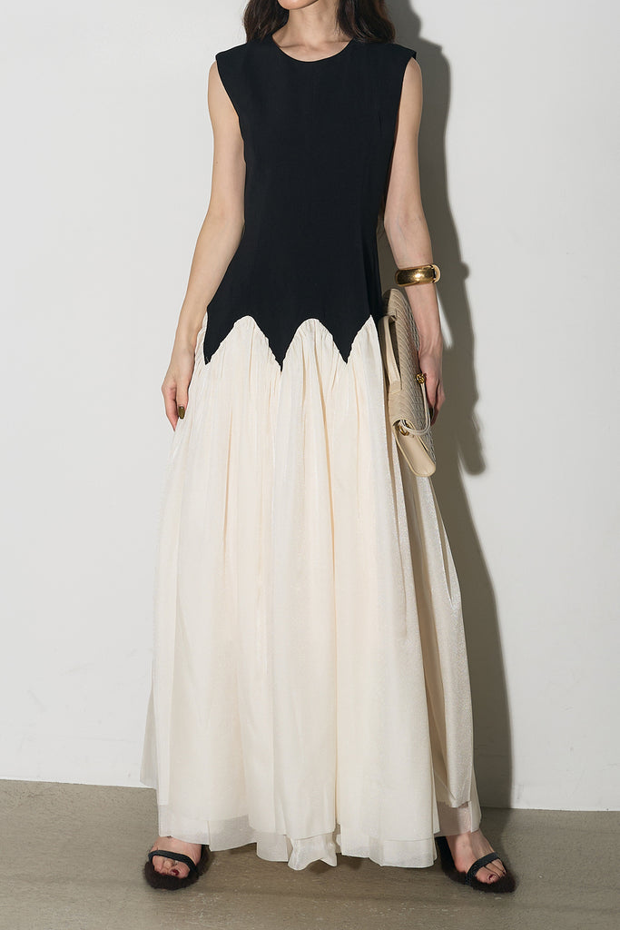 【AUBREY】 ANDREA&Co.バタフライレースポンチョ&アシメワンピース アーチティアードワンピース – ANDREA&Co.