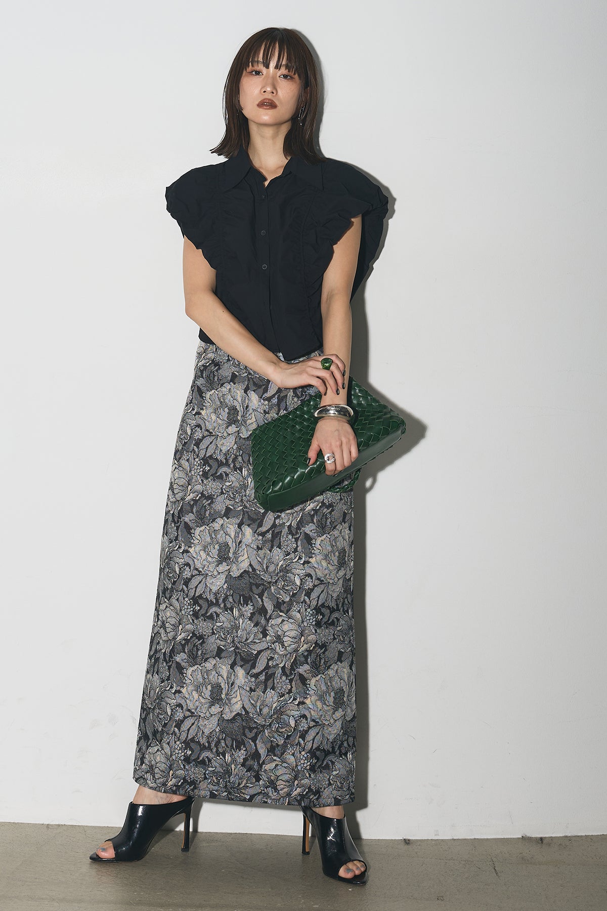 SET】ギャザーパフスリーブブラウス+ゴブラン柄Iラインスカート