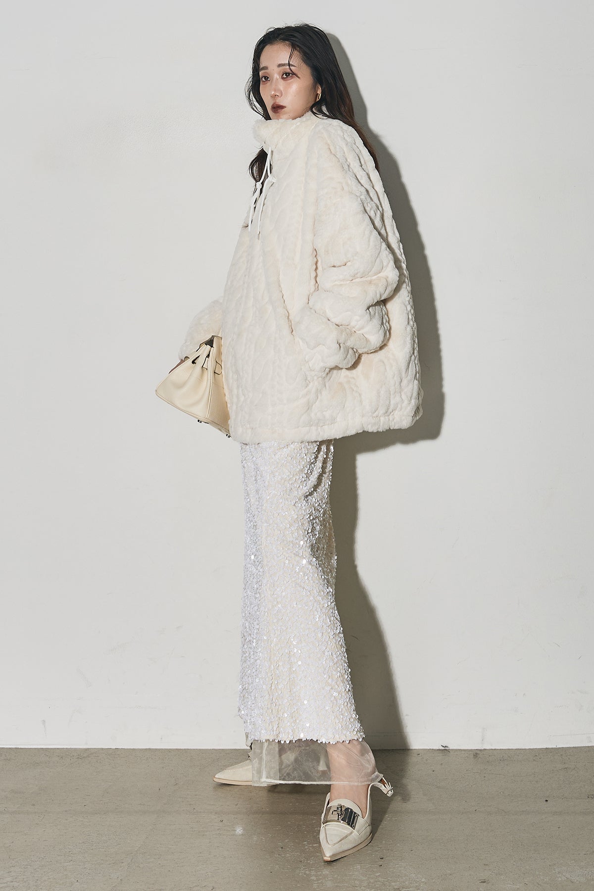 ANDREA&CO ツイードファー付きジャケット　コート　パンツ（ホワイト) ANDREA&CO ツイードファー付きジャケット コート パンツ（ホワイト