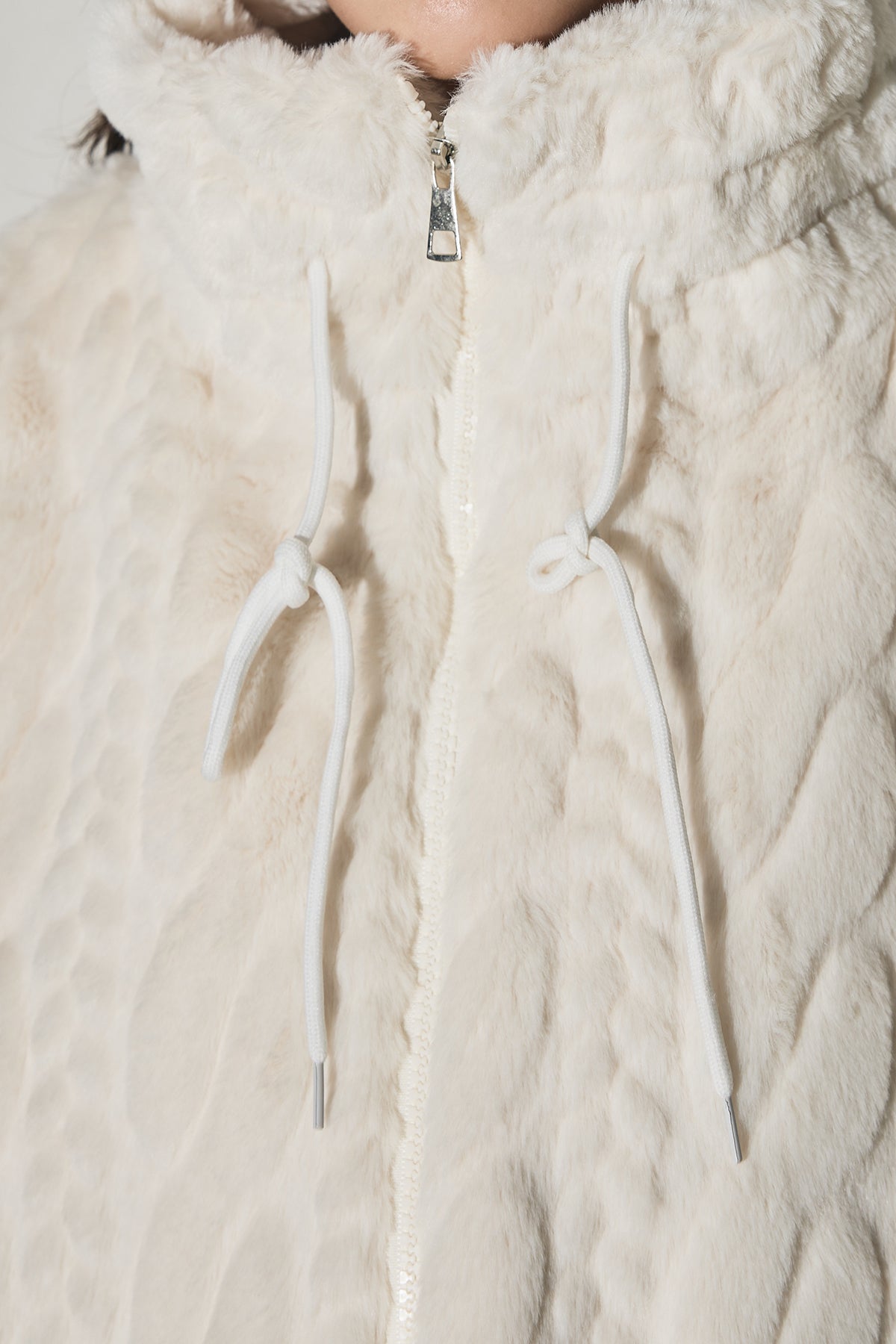 【新品】ANDREA&Co ケーブルデザインZIPファージャケット ケーブルデザインZIPファージャケット – ANDREA&Co.