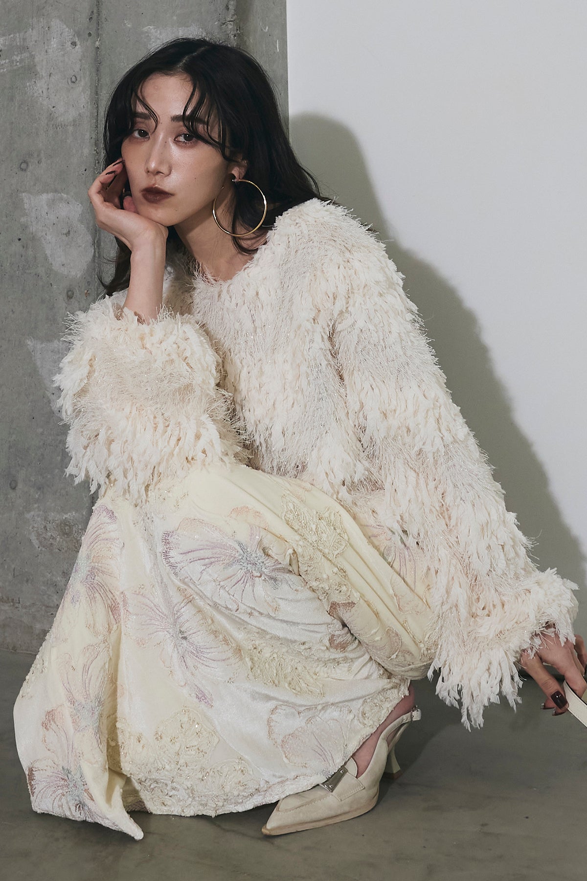 SET】フェザージャガードコントラストニット+ボタニカル刺繍ベロア