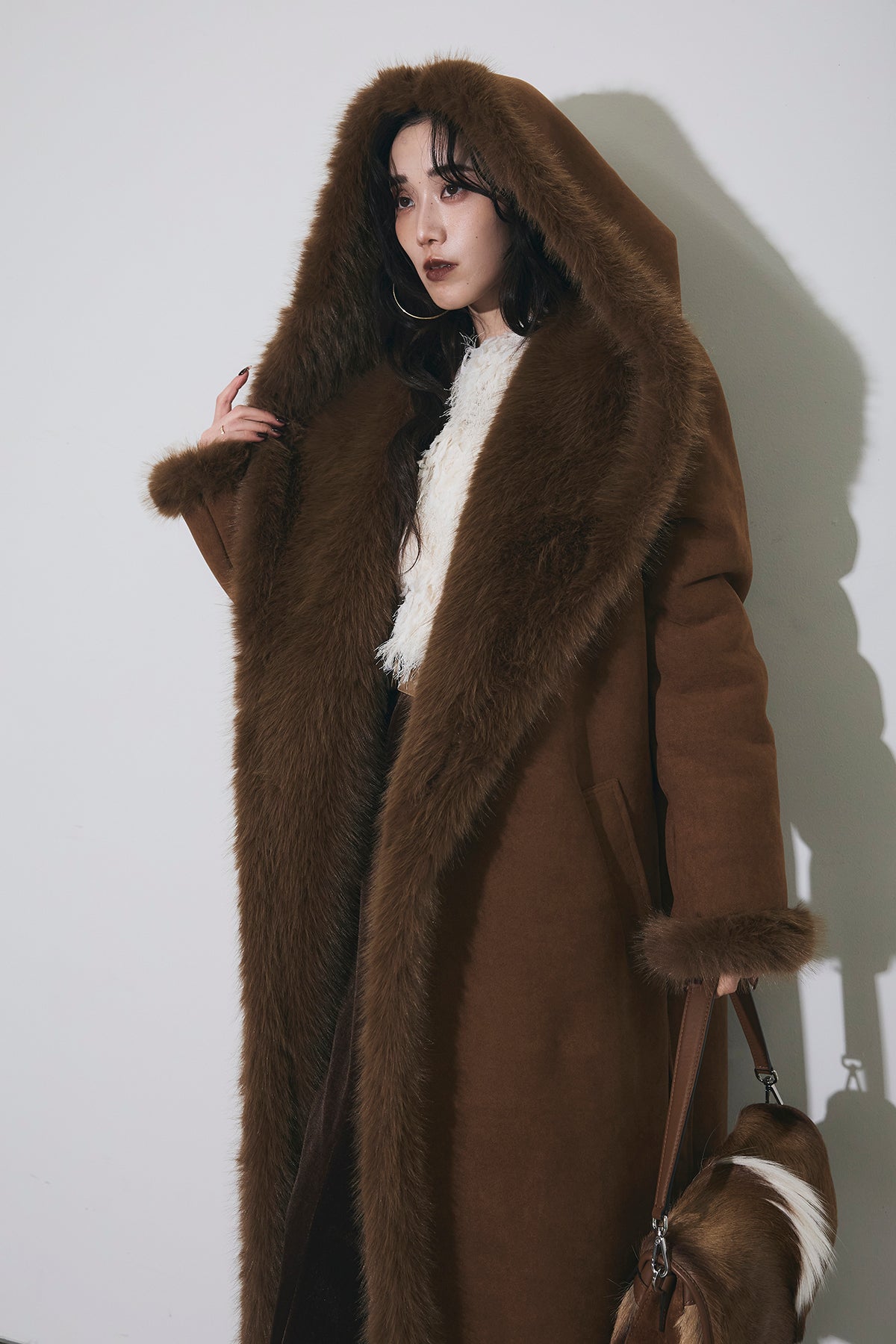 【新品未使用】ANDREA&Co. ボアコート　ロングコート　チェックブラック Thevon（ゼヴォン） コート アウター チェック柄ロングコート