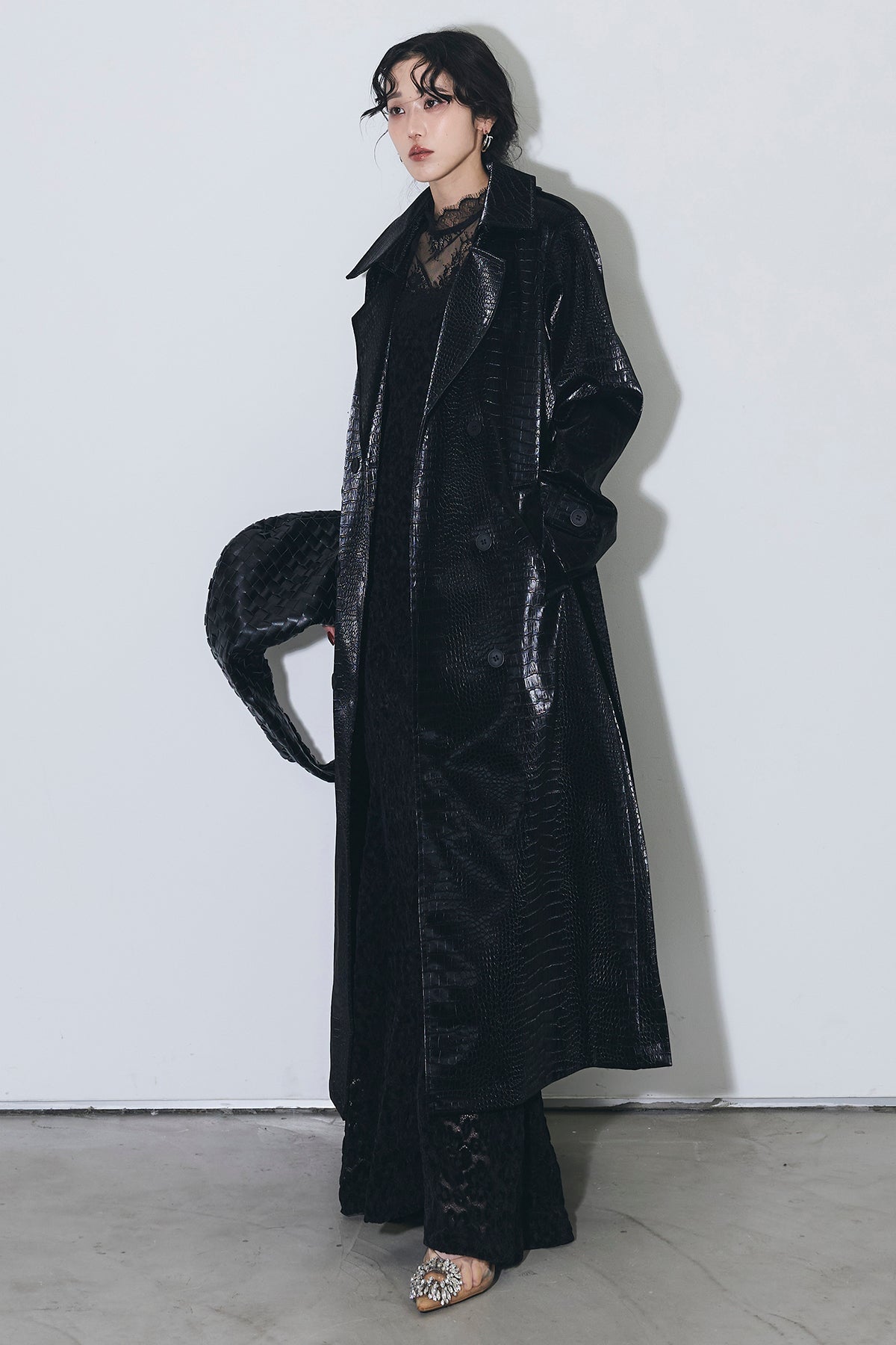 SET】パイピングレースキャミドレス+クロコレザーコート – ANDREA&Co.