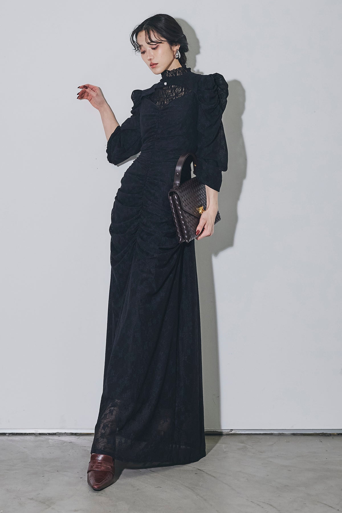 レースギャザードレス – ANDREA&Co.