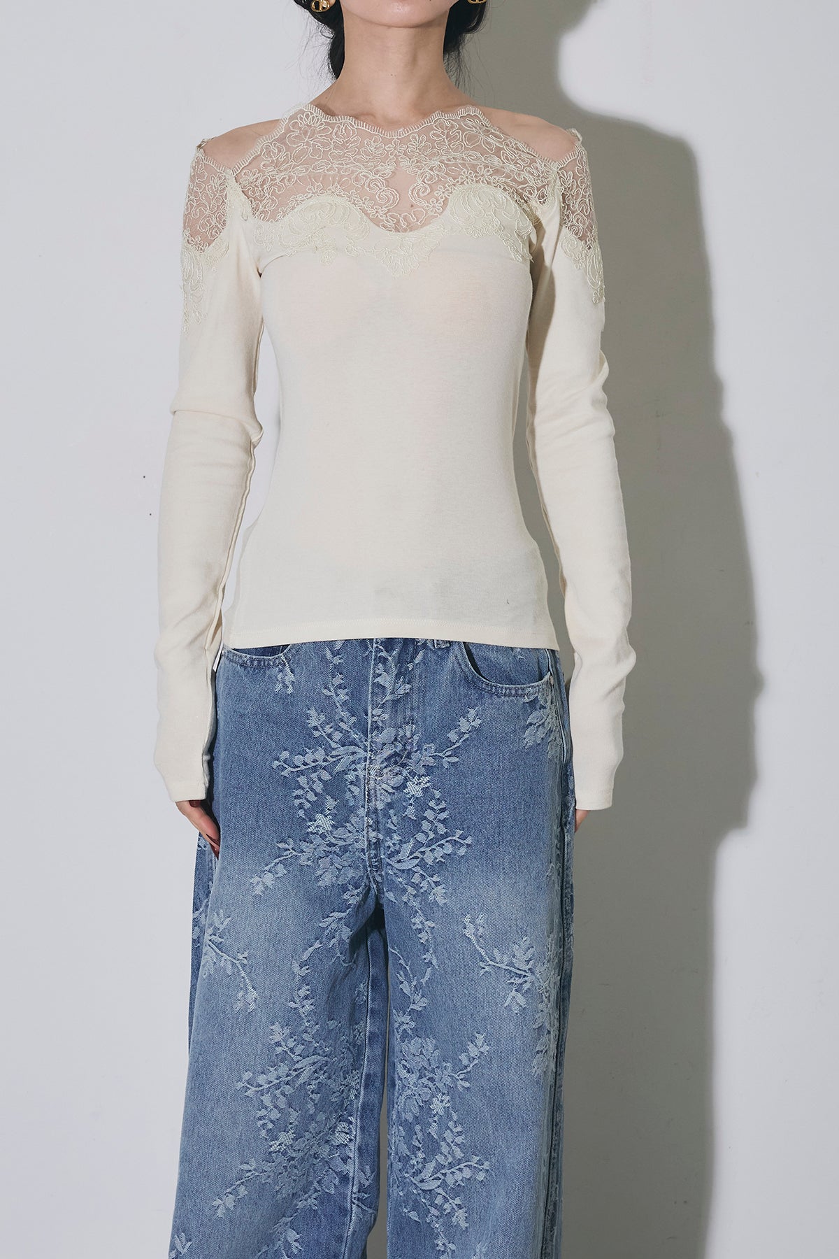 ANDREA&Co. レースオフショルニット　グレー レースオフショルニット – ANDREA&Co.