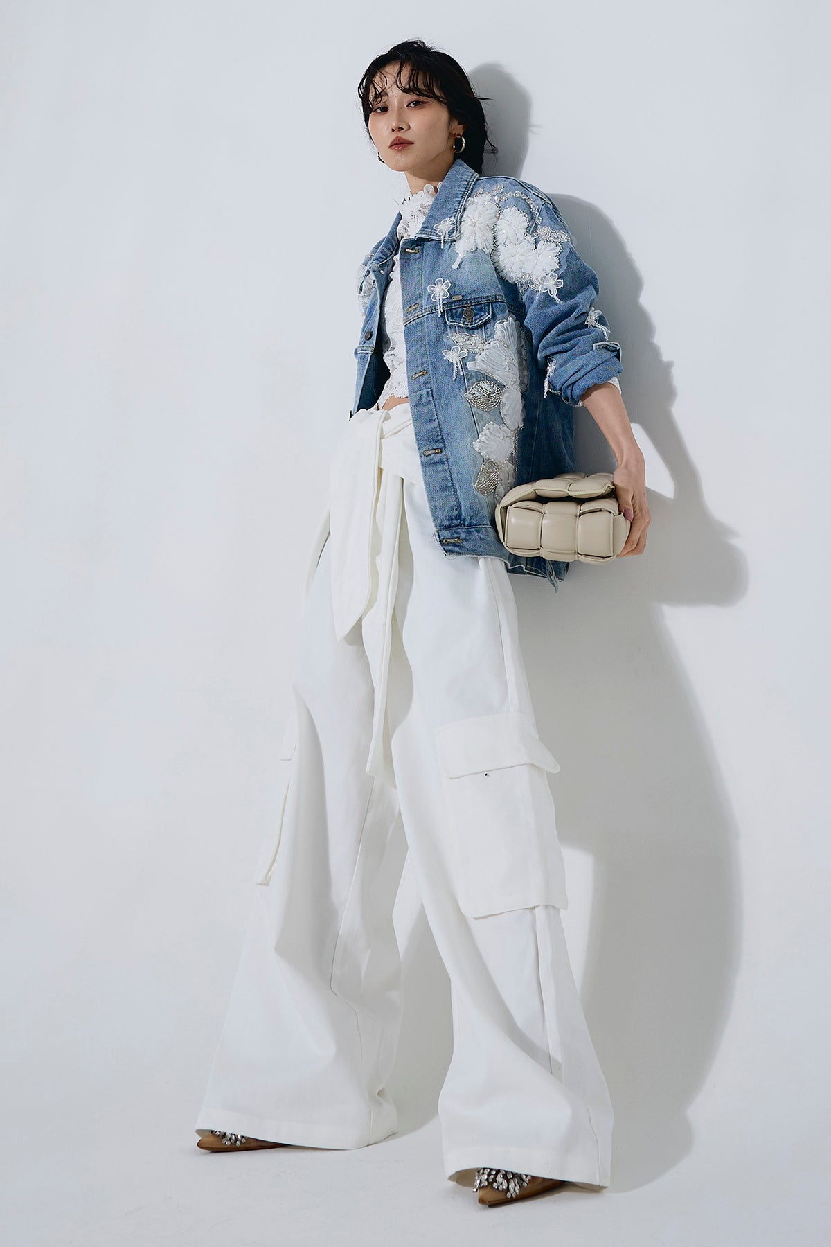 ANDREA&CO AUBREY フラワージャガードデニムジャケット 定価1.5 フラワージャガードデニムジャケット – ANDREA&Co.
