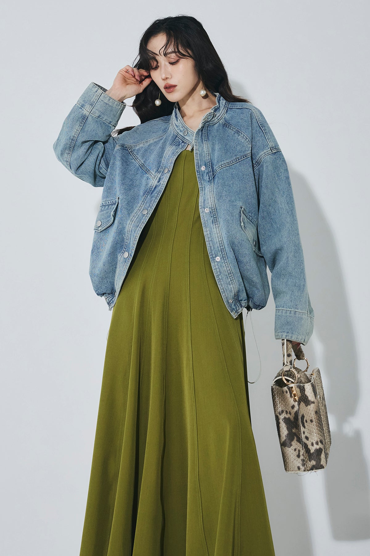 OUTER – ANDREA&Co.
