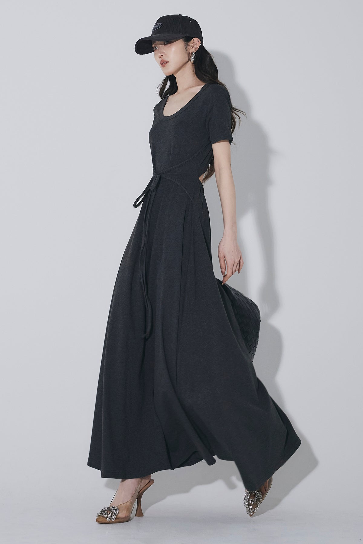 andrea&co バックカットラップワンピース　ブラック　タグ付き バックカットラップワンピース – ANDREA&Co.