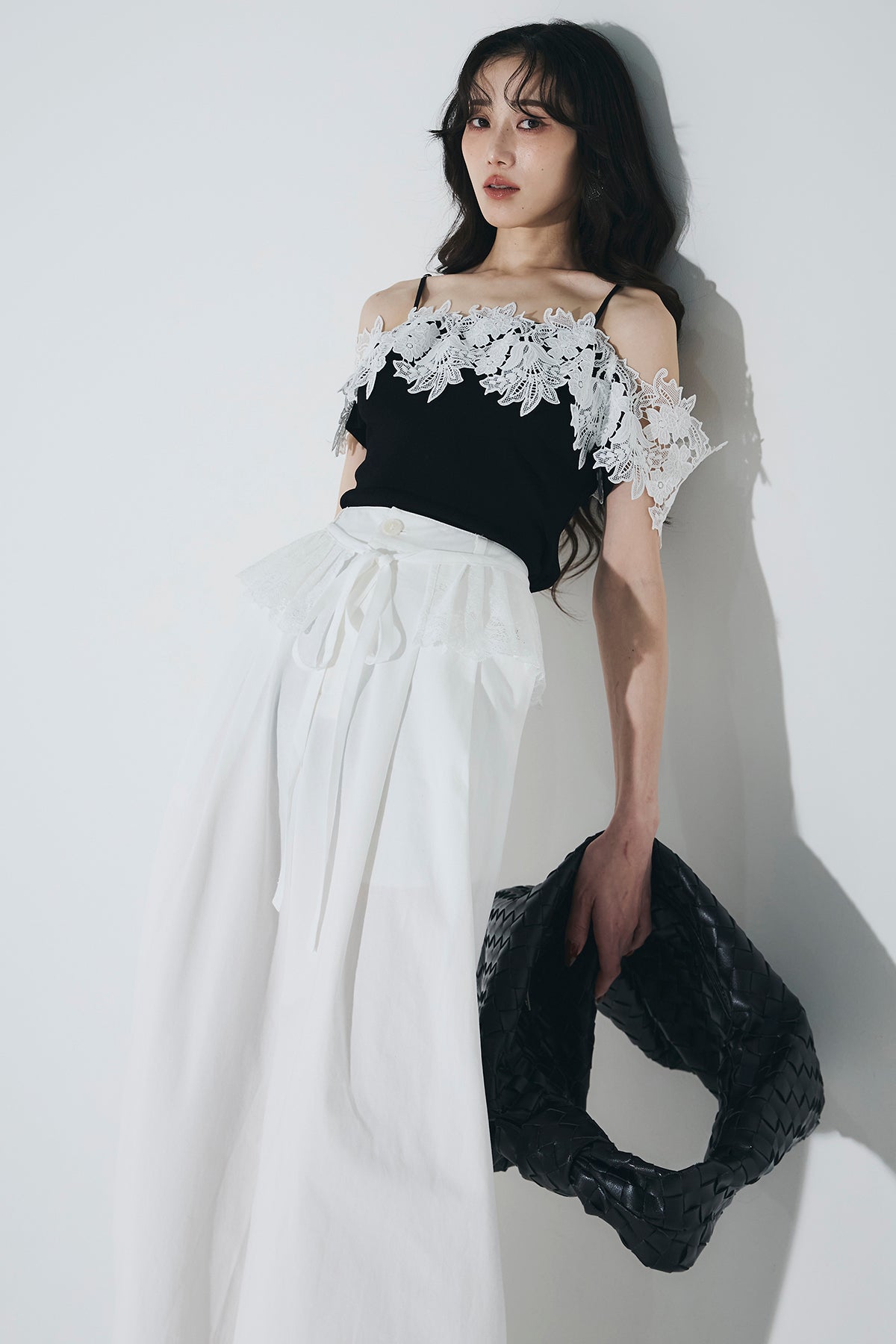 オフショルレーストップス – ANDREA&Co.