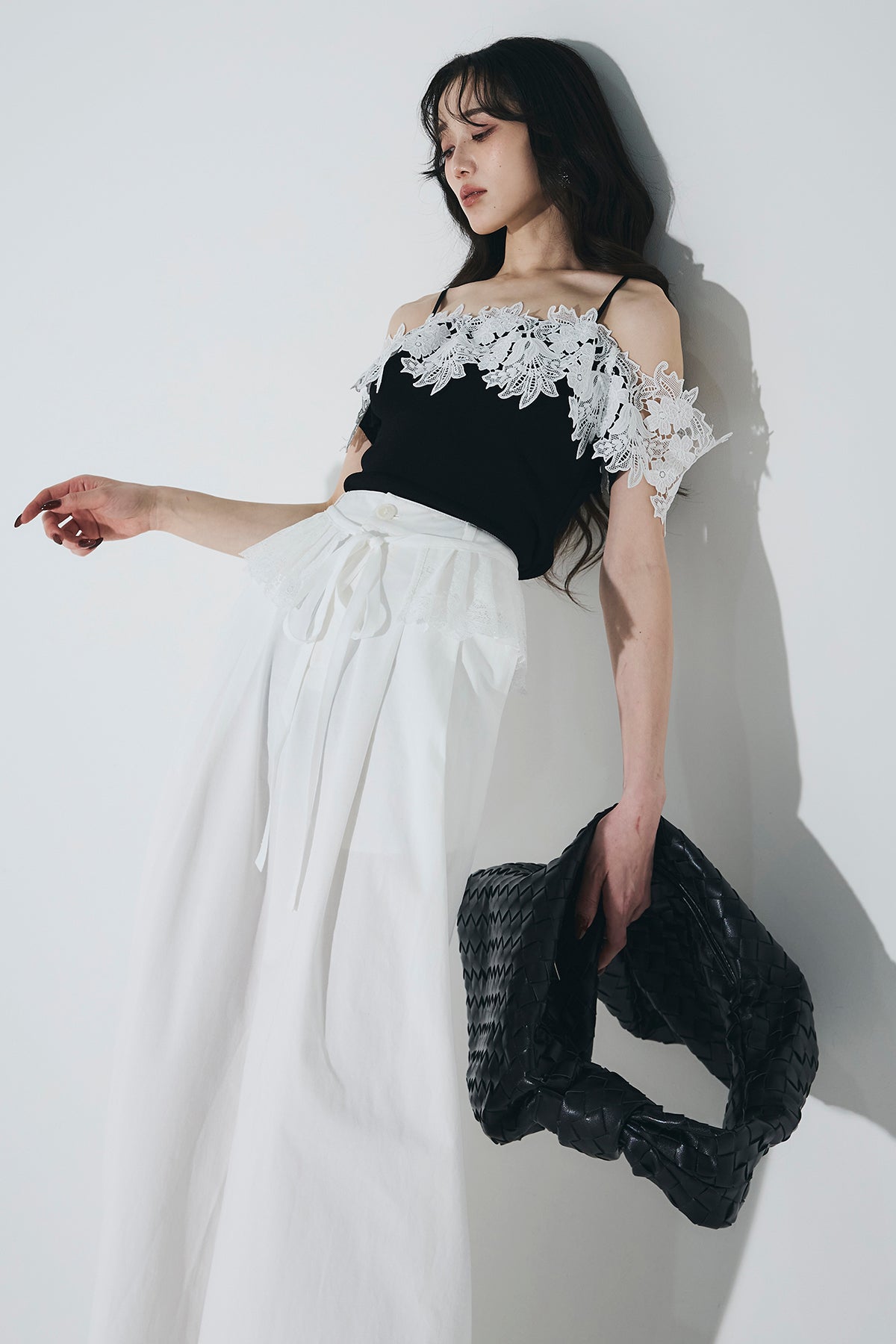 オフショルレーストップス – ANDREA&Co.