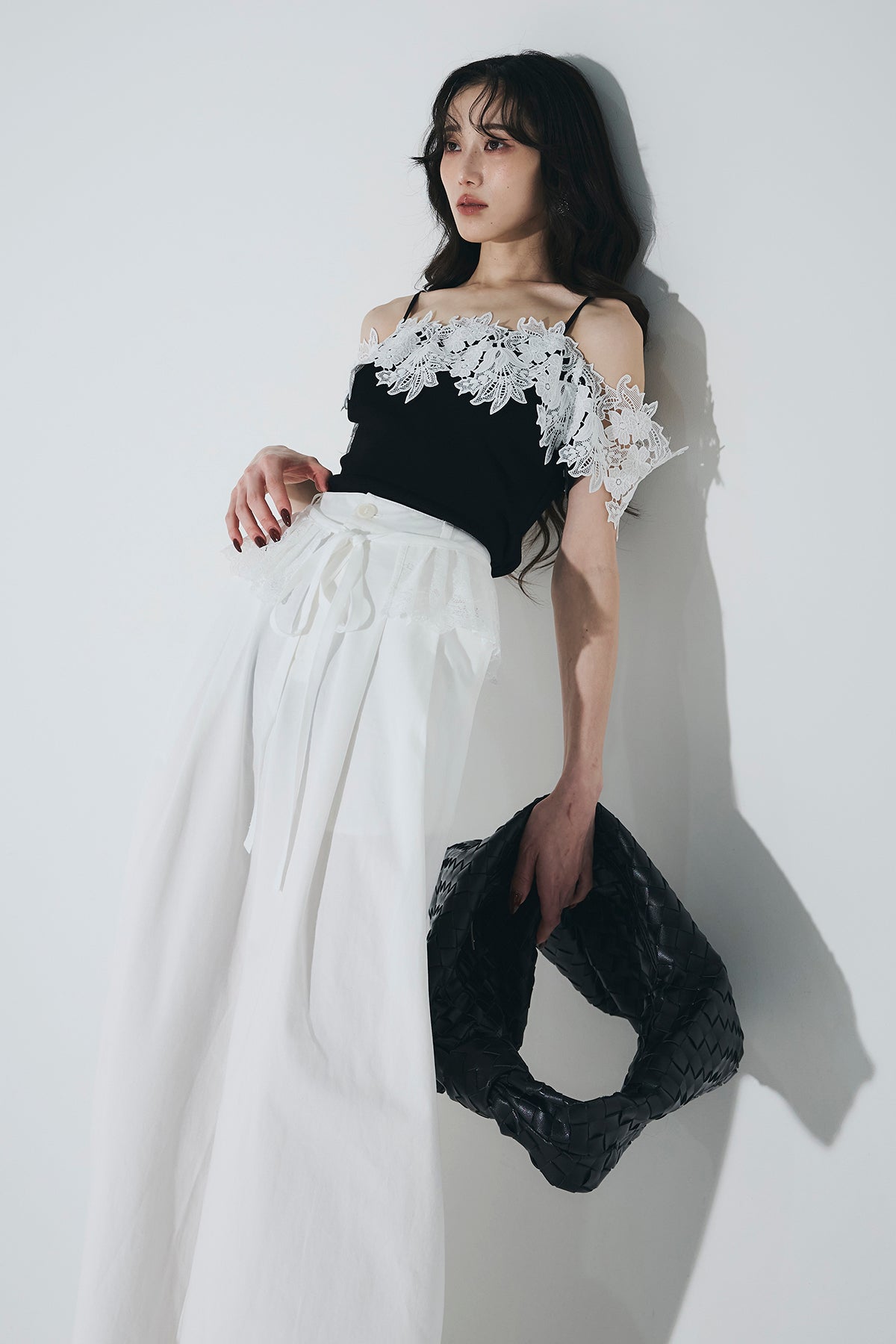 オフショルレーストップス – ANDREA&Co.