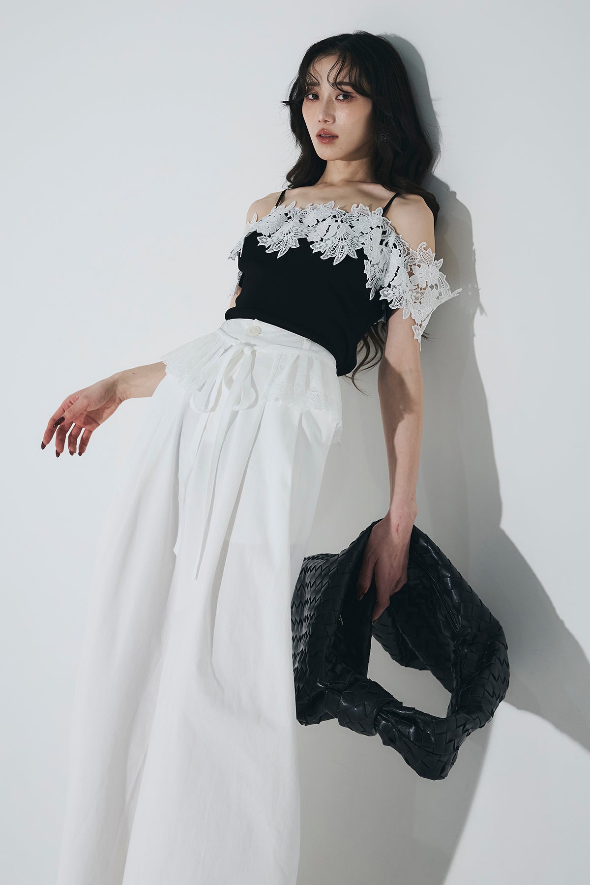 オフショルレーストップス – ANDREA&Co.