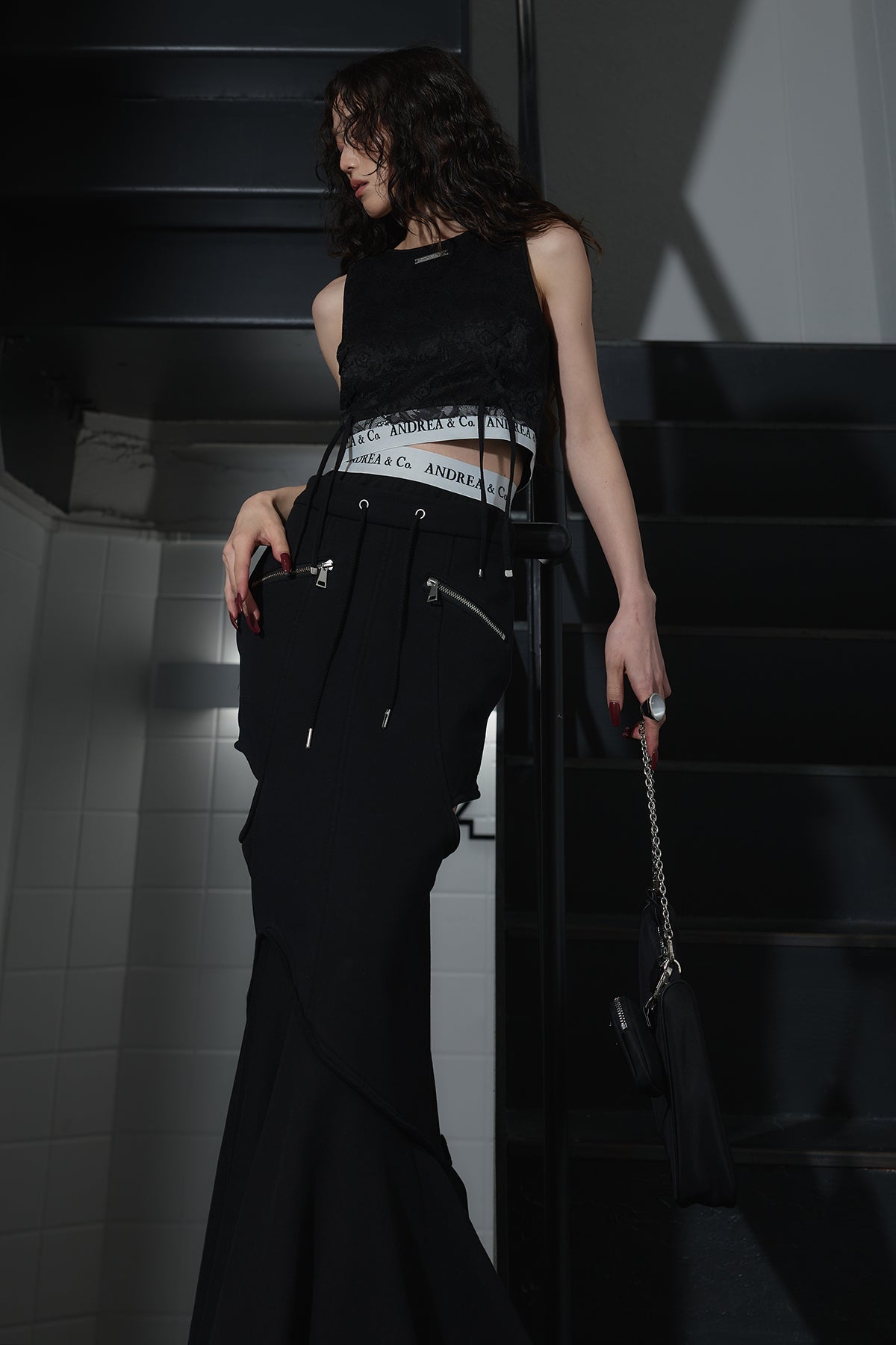 トップス ANDREA & Co. LOGO LACE-UP TOP – ANDREA&Co.
