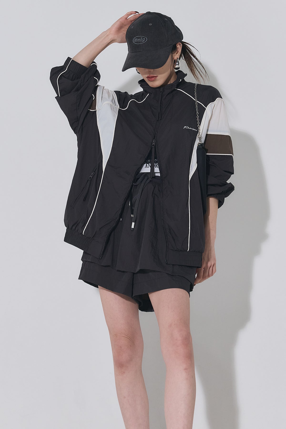 ANDREA&Co. ビジューラインセットアップ パイピングナイロンセットアップ – ANDREA&Co.