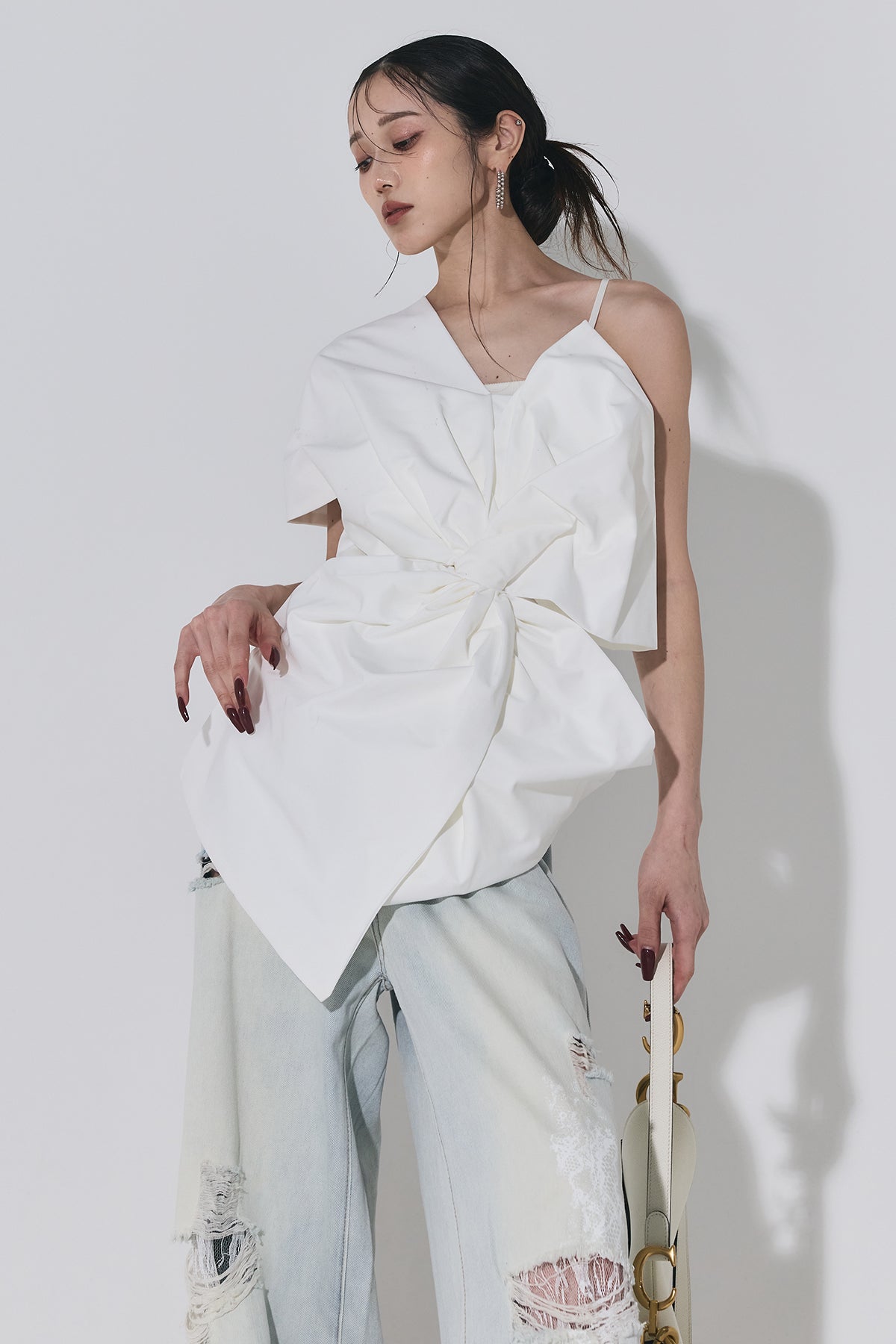 アシンメトリーリボントップス – ANDREA&Co.