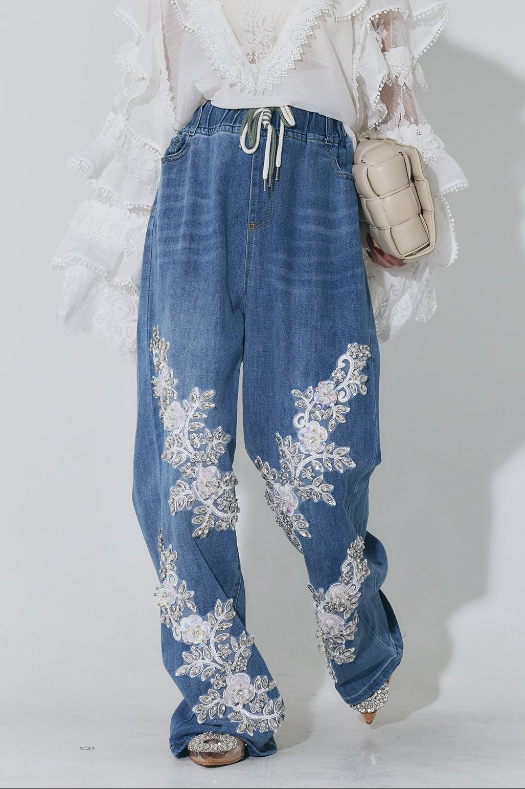 新品 ANDREA &co. レース装飾 デニムパンツ BOTTOMS – ANDREA&Co.