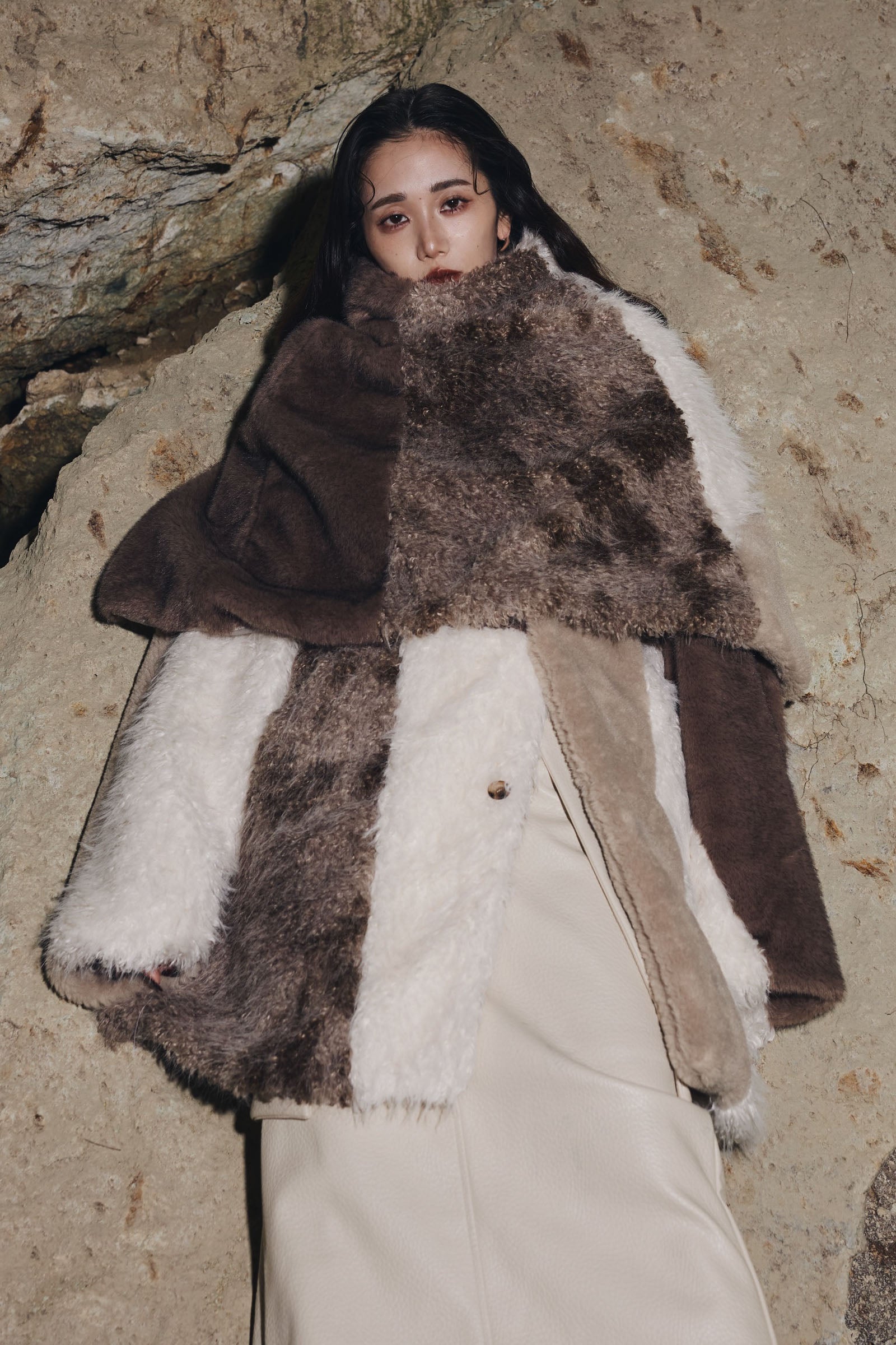 小物 Andrea&Co. FOUR FURS JOINED PONCHO FOUR FURS JOINED PONCHO – ANDREA&Co.