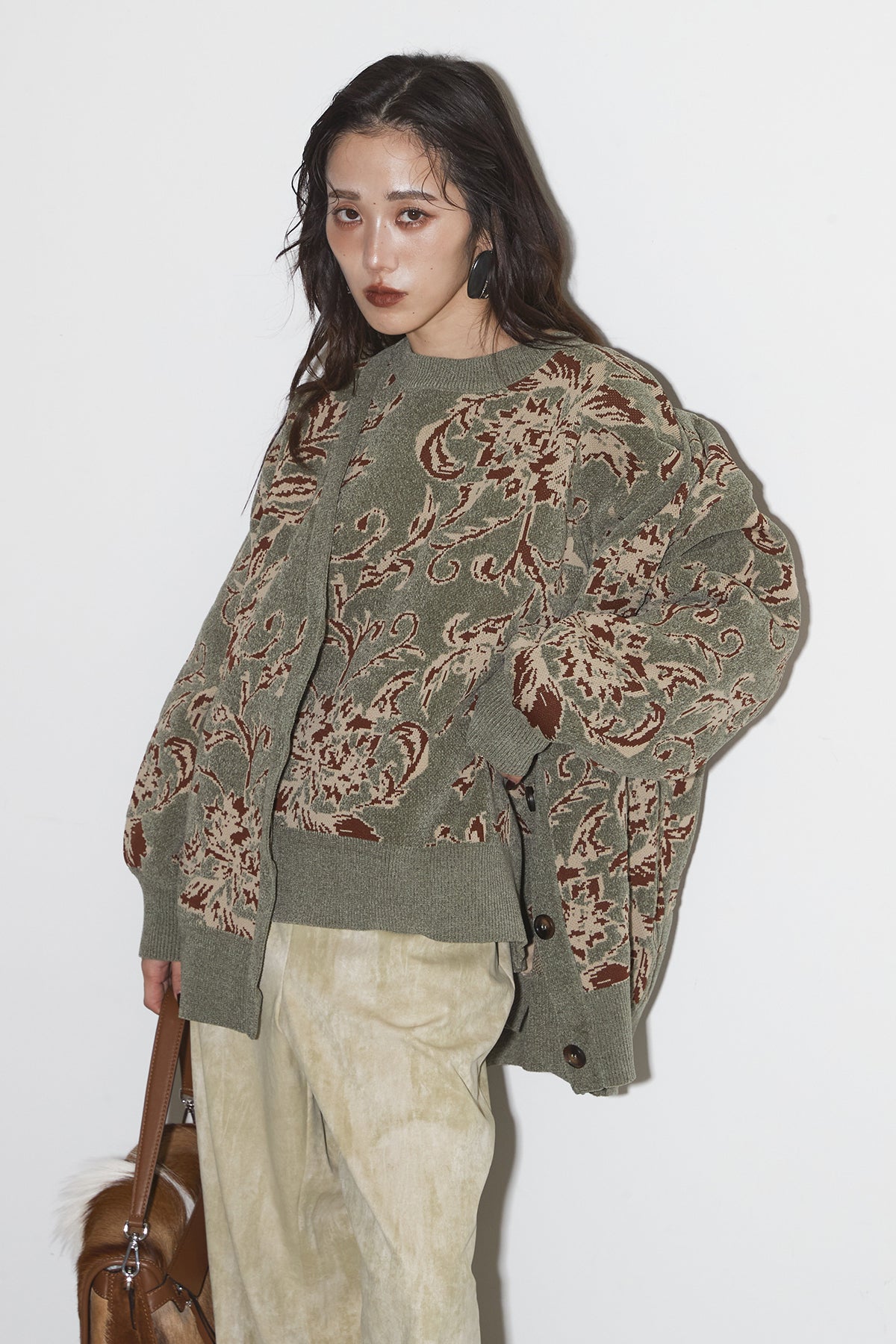 SET】ボタニカルジャガードカーデ+スエードワイドパンツ – ANDREA&Co.