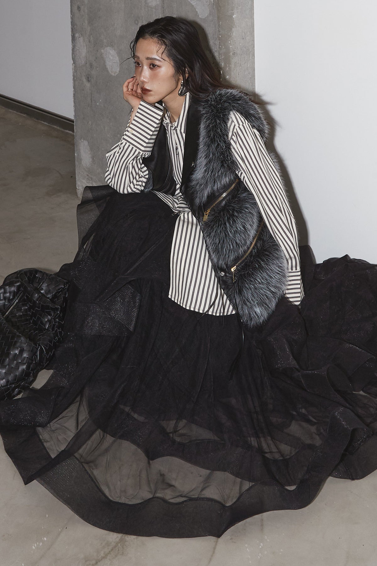 SET】フェイクファーライダースベスト+ボリュームフリルチュール