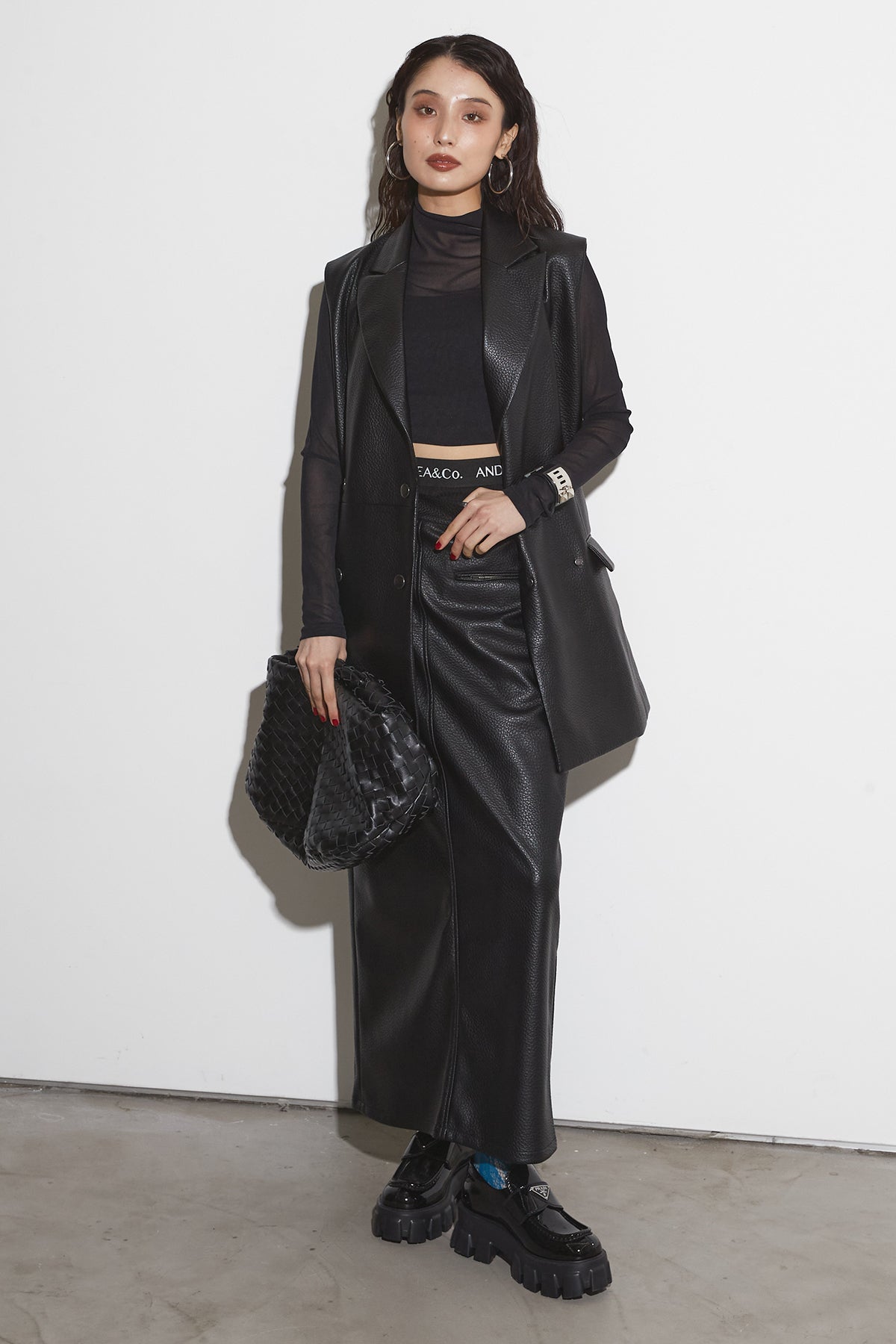 CUT OUT LEATHER VEST – ANDREA&Co.