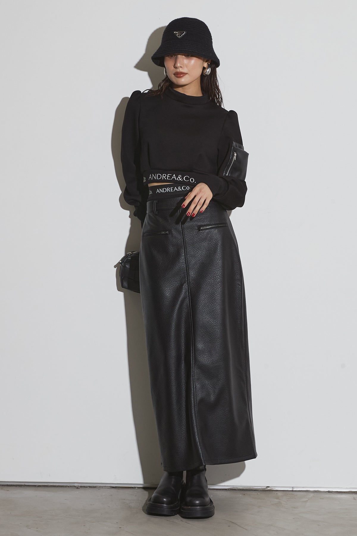 LOGO MA-1 PULLOVER – ANDREA&Co.