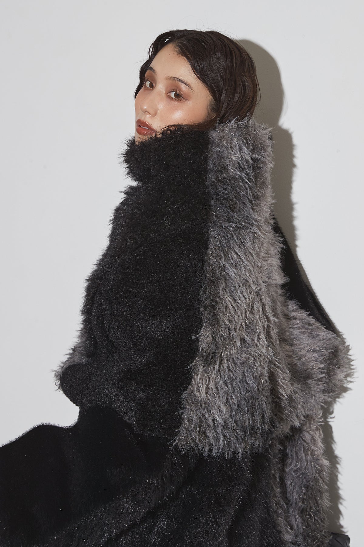 小物 Andrea&Co. FOUR FURS JOINED PONCHO FOUR FURS JOINED PONCHO – ANDREA&Co.