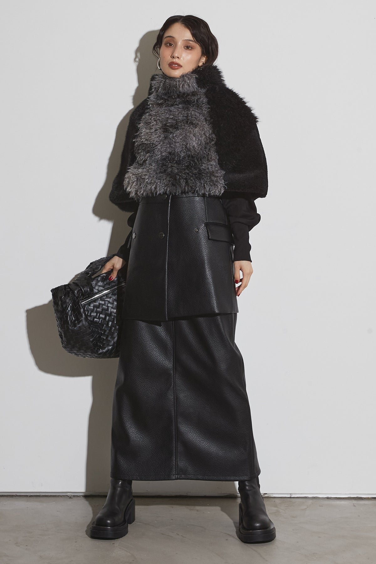 LOGO PANTS & LEATHER SKIRT – ANDREA&Co.