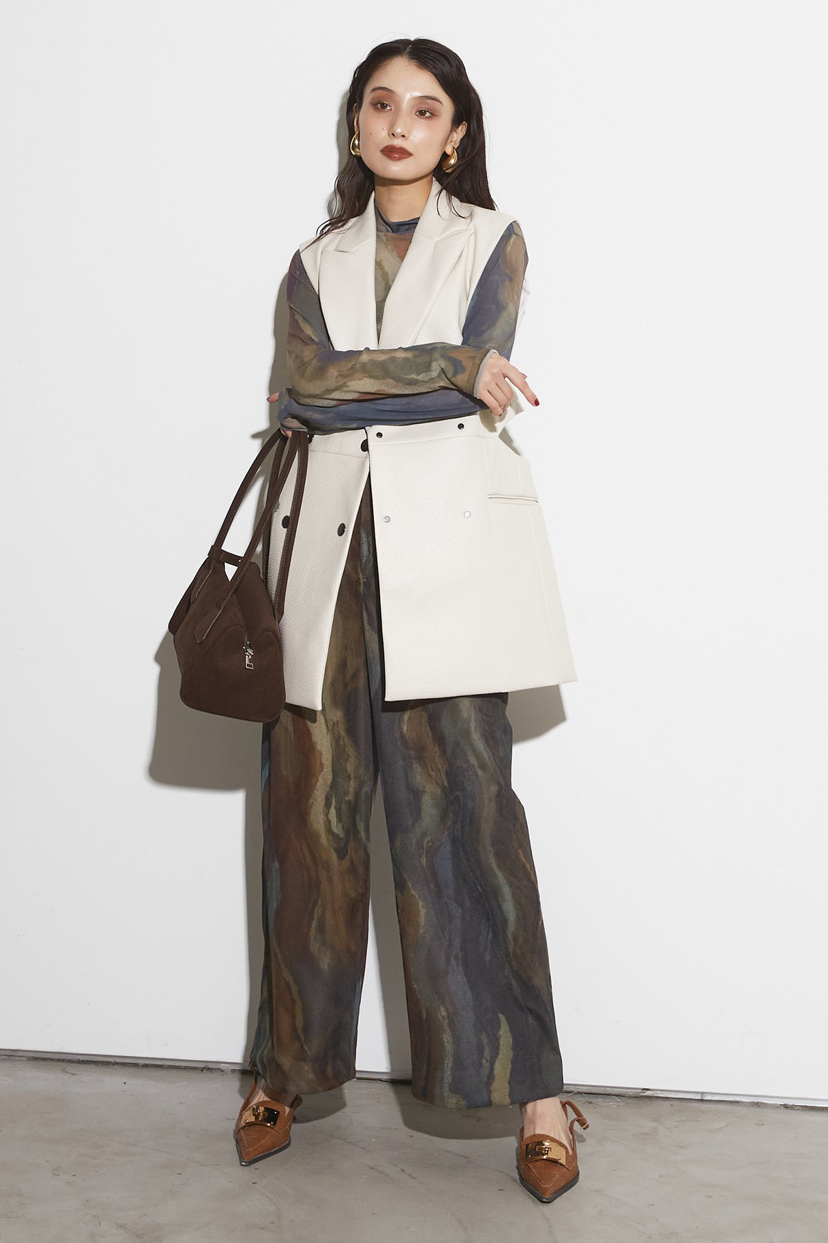 CUT OUT LEATHER VEST – ANDREA&Co.