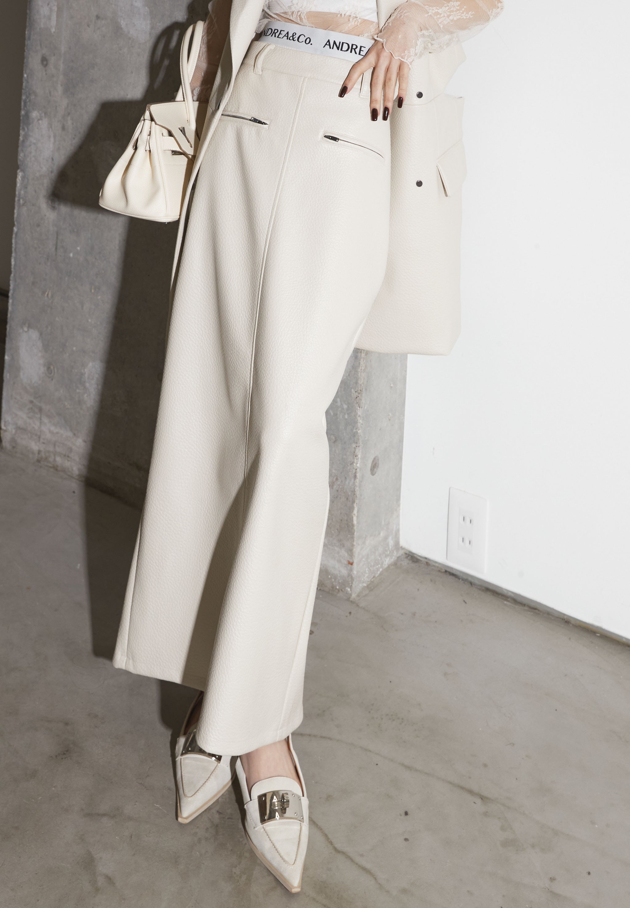 LOGO PANTS & LEATHER SKIRT – ANDREA&Co.