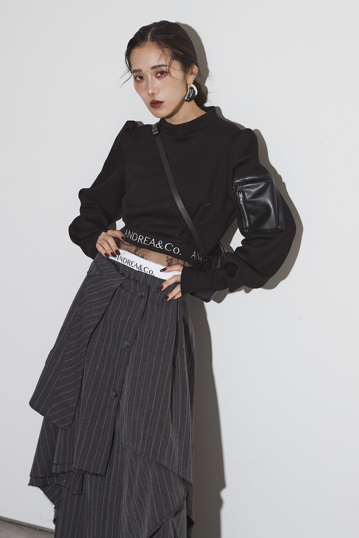 LOGO MA-1 PULLOVER – ANDREA&Co.