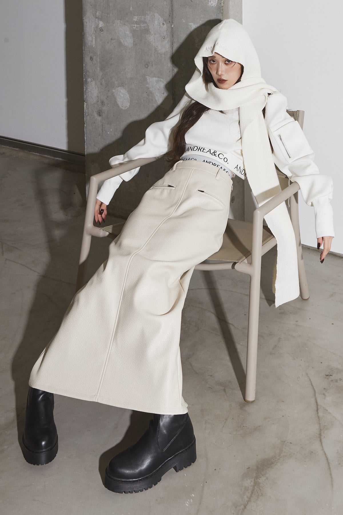 LOGO PANTS & LEATHER SKIRT – ANDREA&Co.