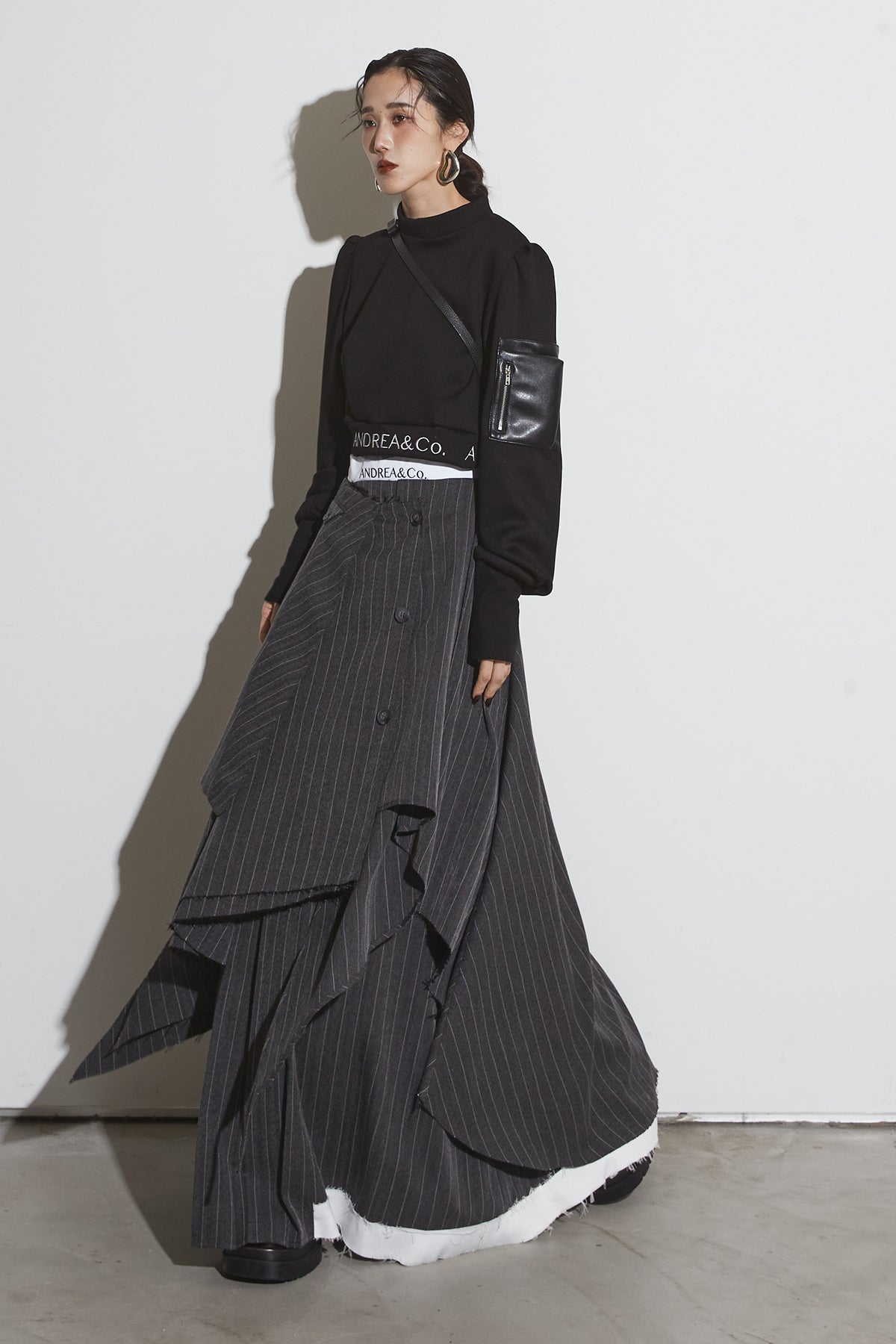 LOGO MA-1 PULLOVER – ANDREA&Co.