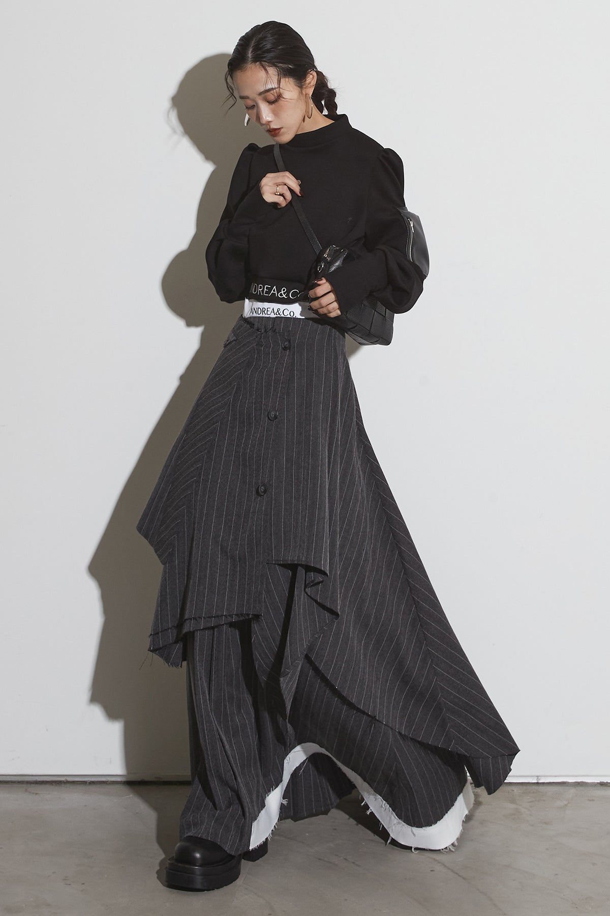 LOGO MA-1 PULLOVER – ANDREA&Co.