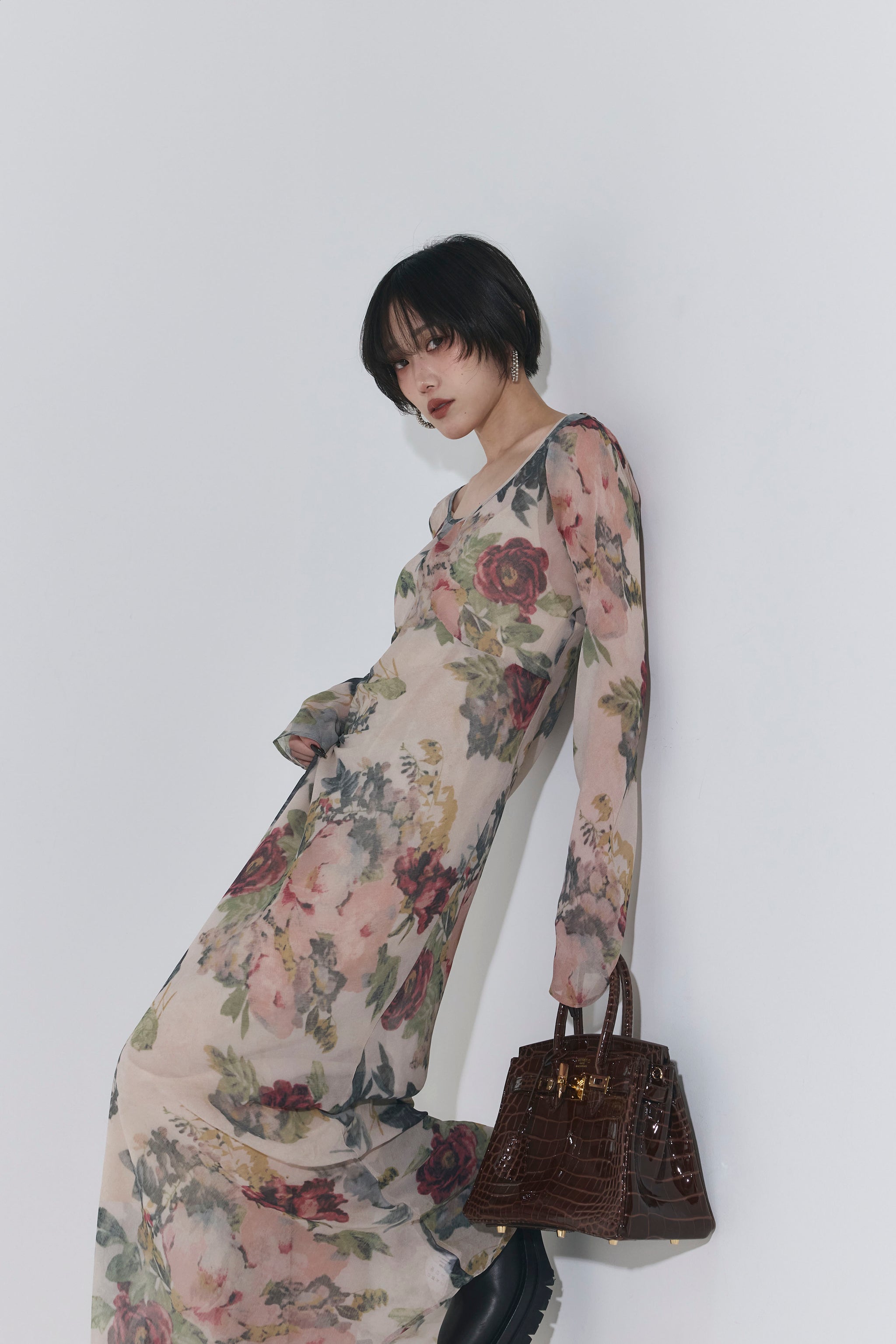 ヴィンテージフラワーシアーマキシワンピース – ANDREA&Co.