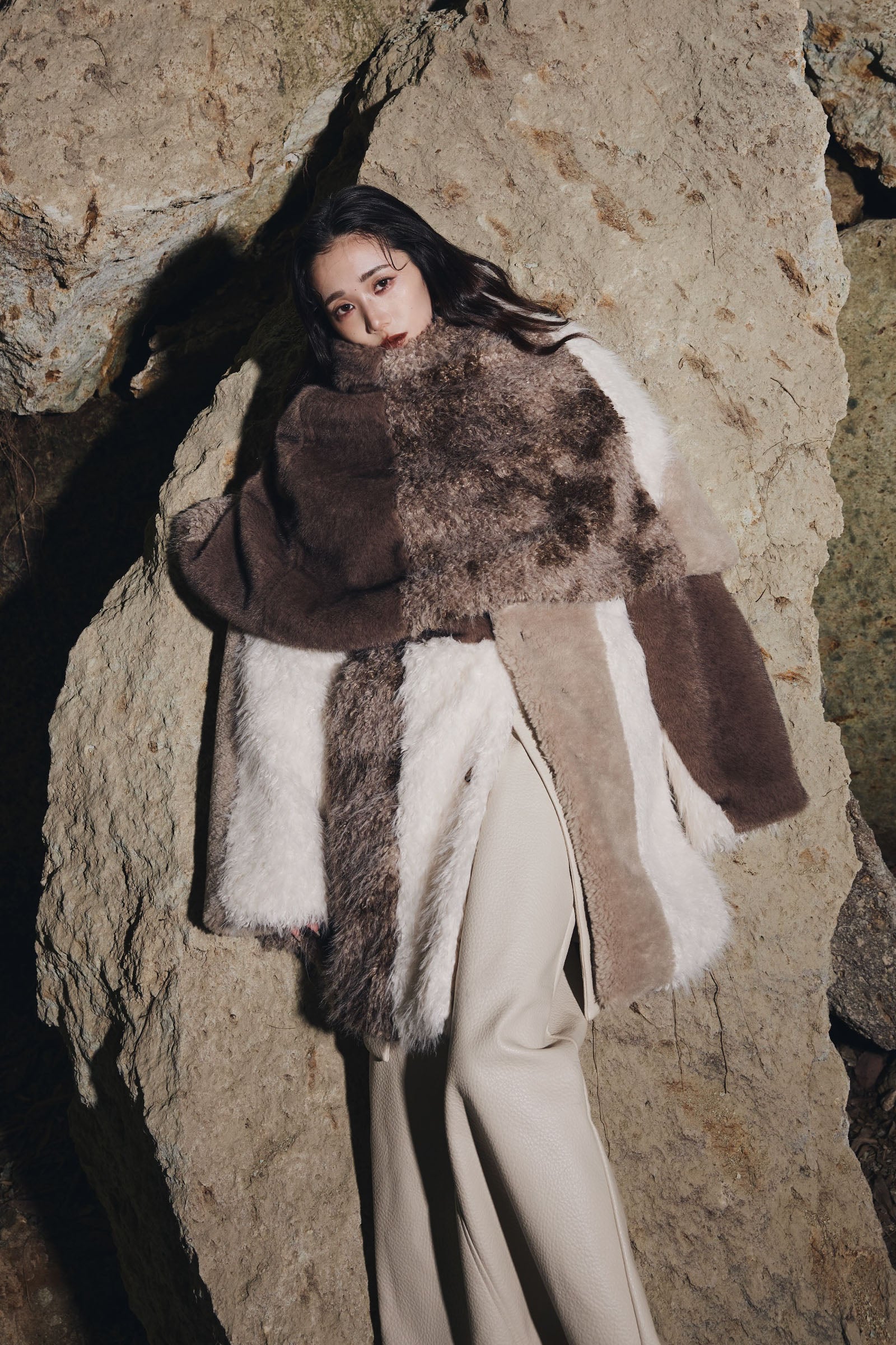 小物 Andrea&Co. FOUR FURS JOINED PONCHO FOUR FURS JOINED PONCHO – ANDREA&Co.