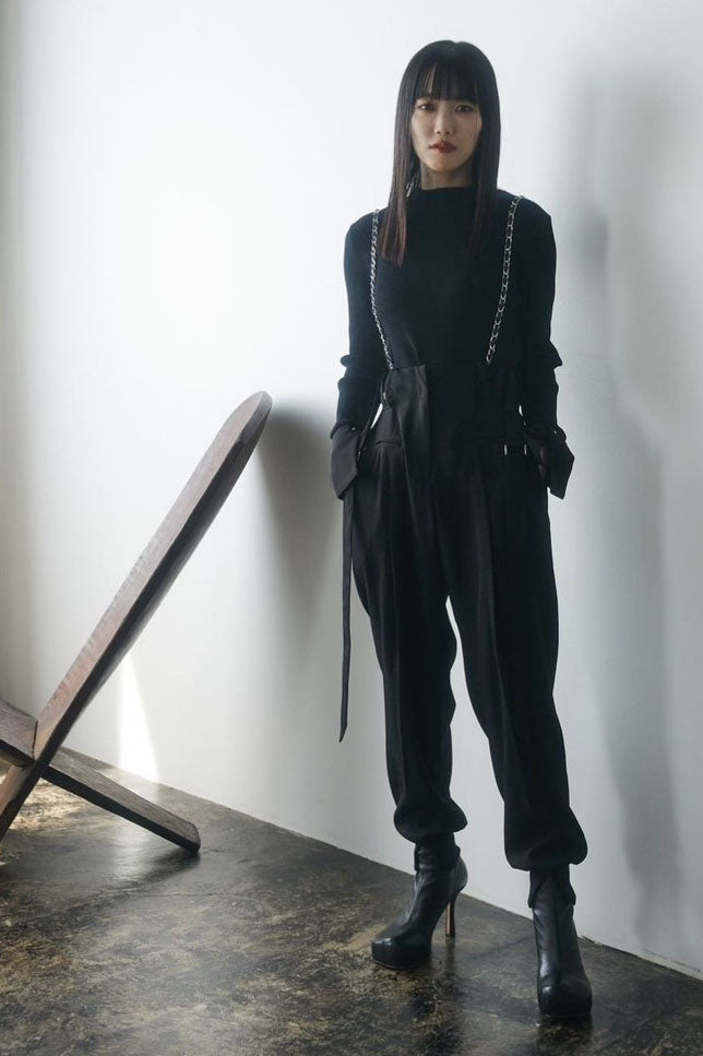 CHAIN SUSPENDER JOGGER PANTS