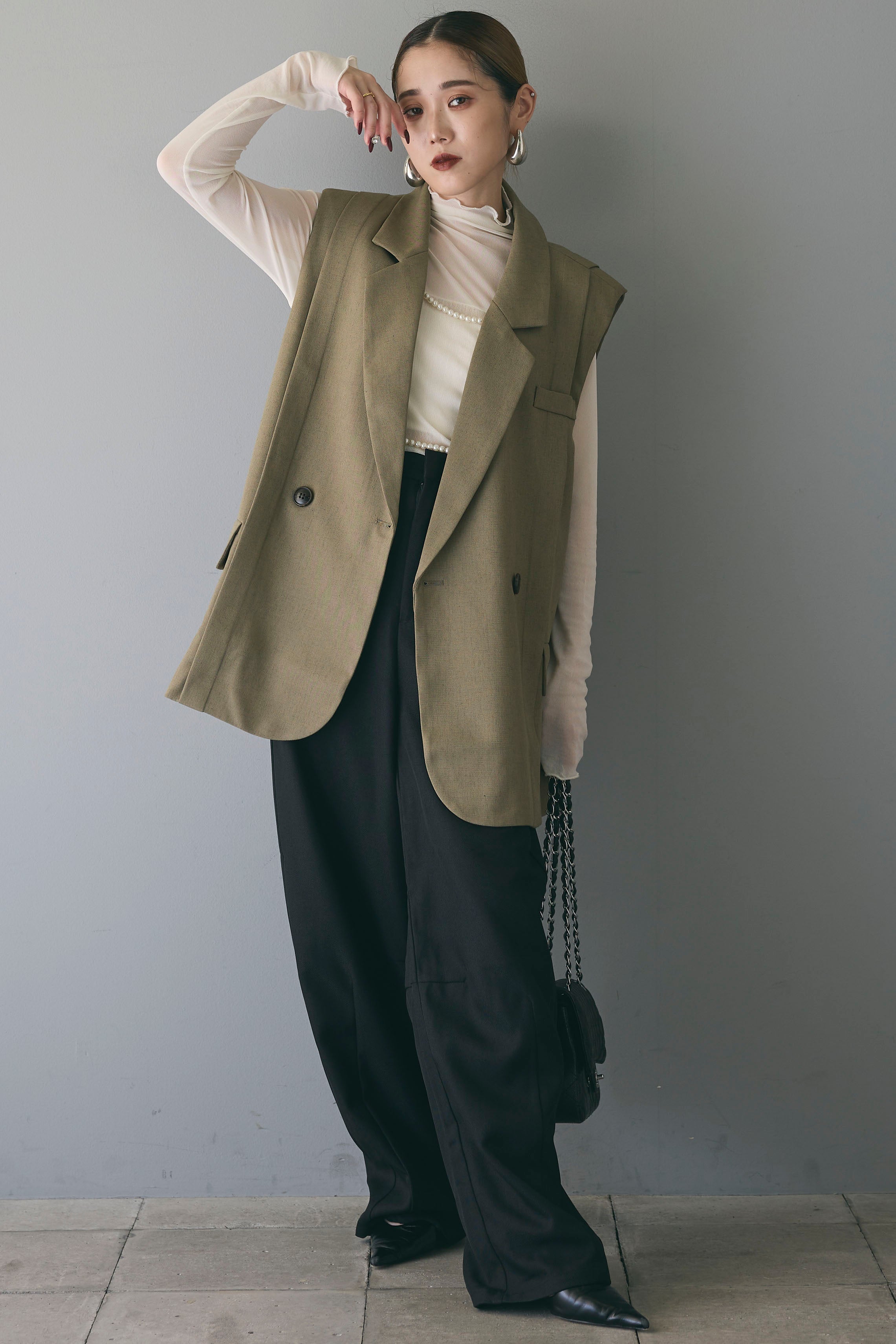 専用ANDREA&CO. YOSEATSUME BUTTON GILET ベスト ANDREA&CO. YOSEATSUME BUTTON GILET ベスト
