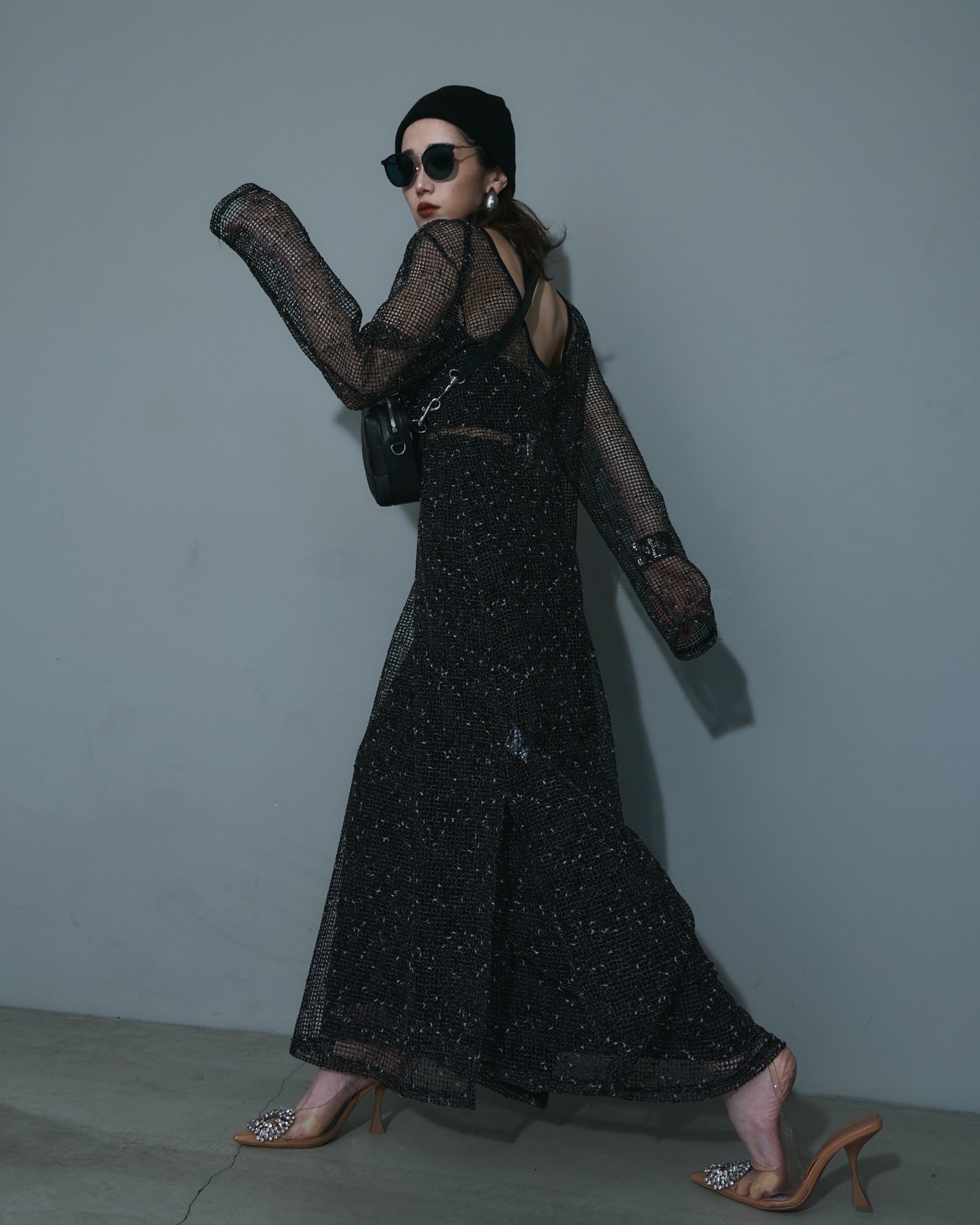 AUBREY】カットメッシュバックオープンワンピース – ANDREA&Co.