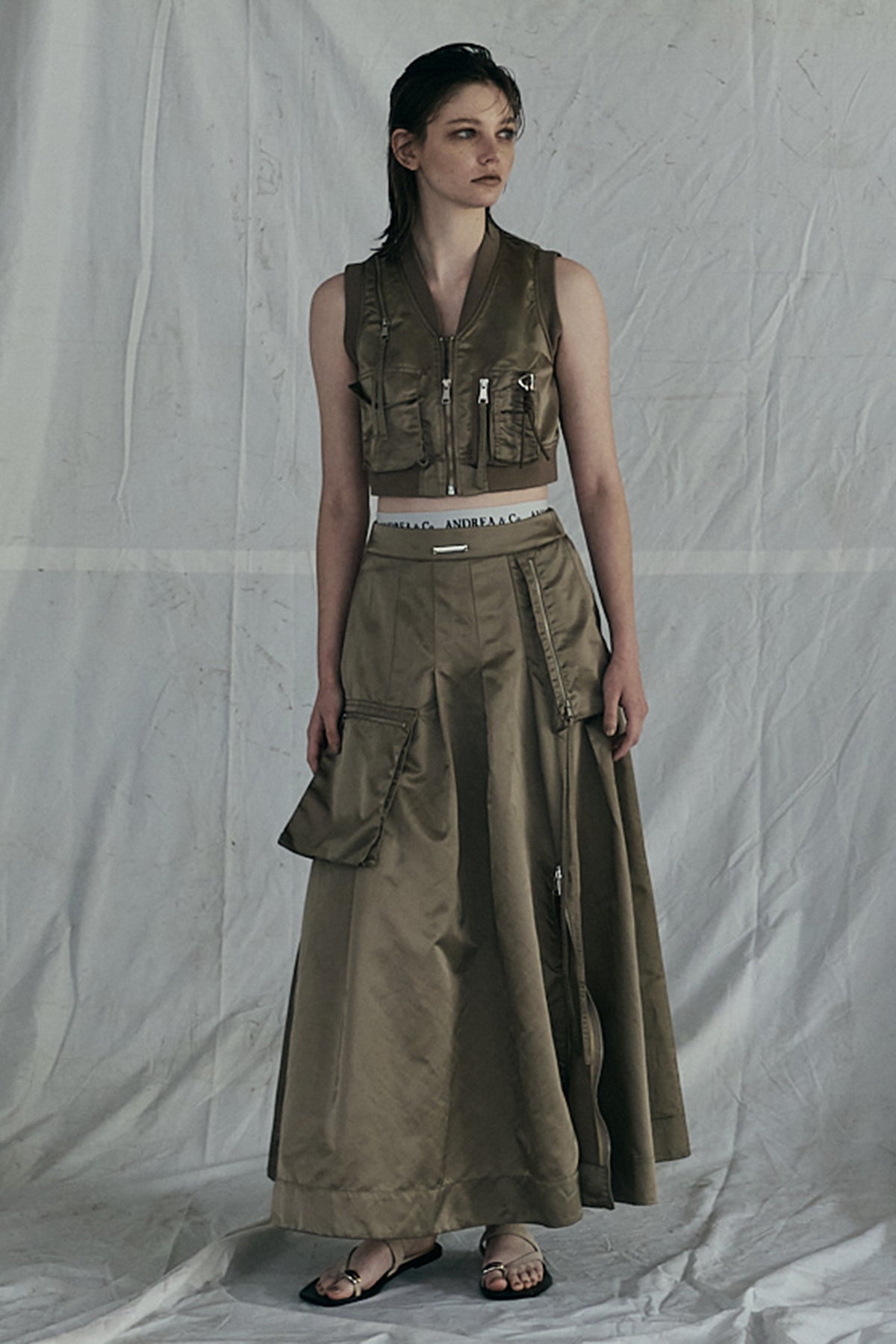 MA-1 ZIP SLIT SKIRT – ANDREA&Co.