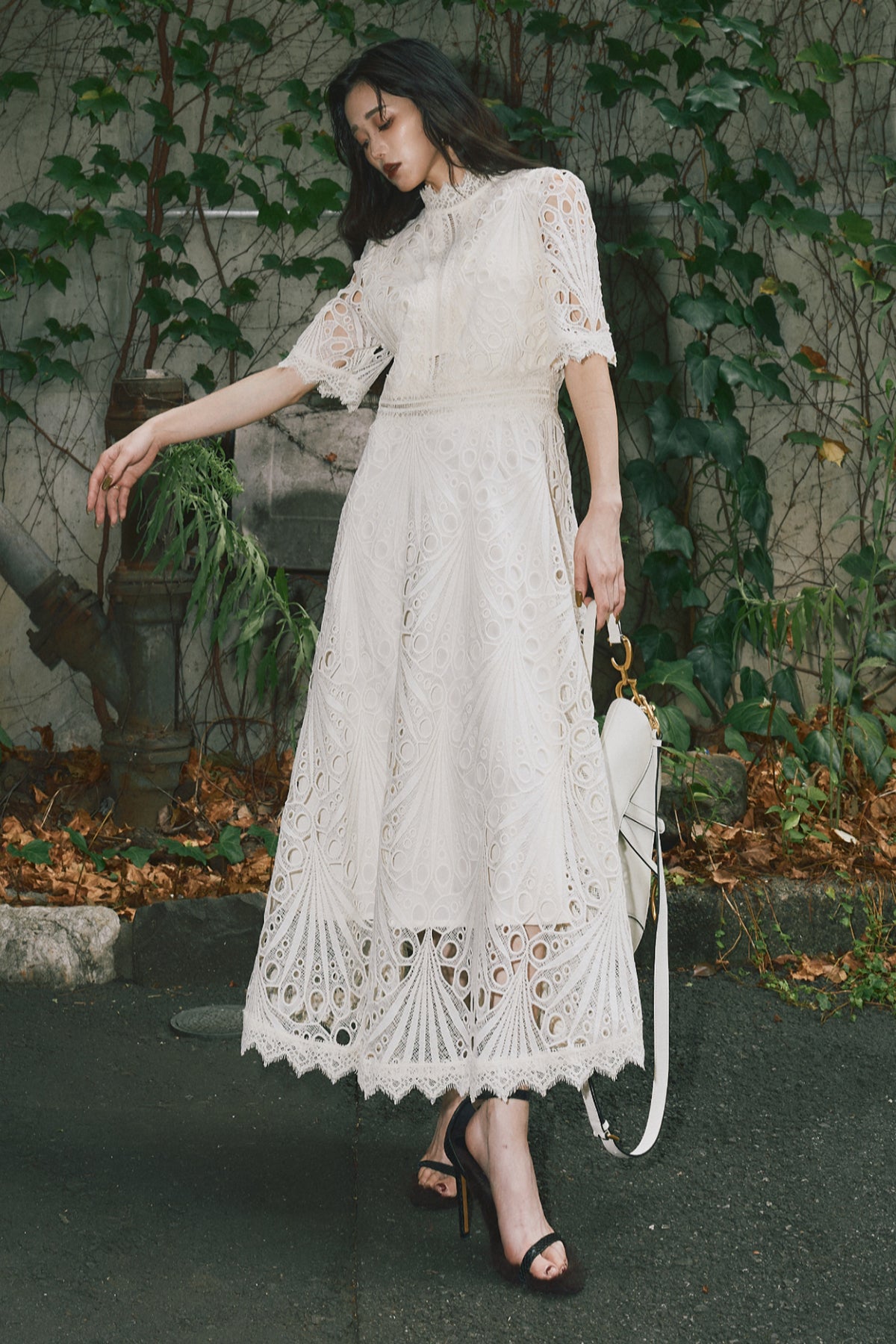 ANDREA &Co. アンドレアンドコー【完売品】レースコート 新品・タグ付き】ANDREA & Co. レースコート - メルカリ